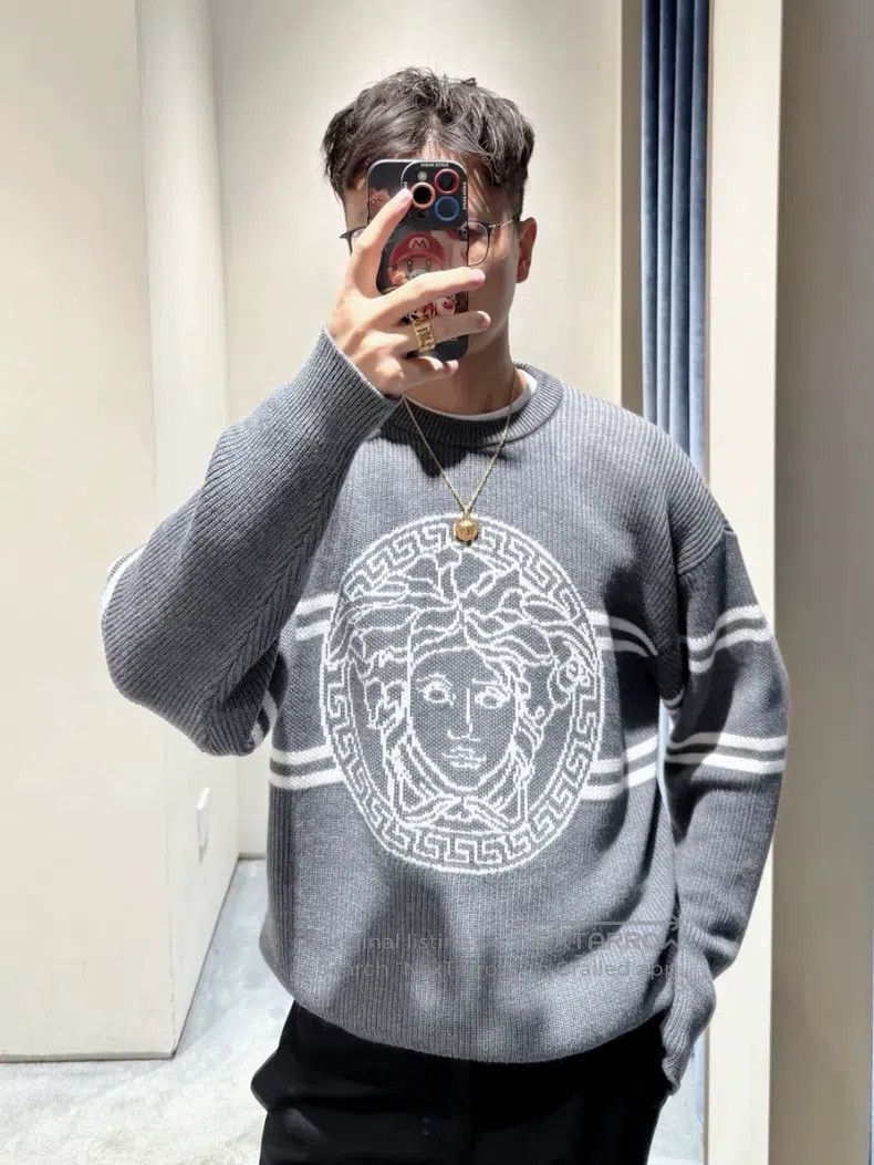 Versace Versace Wool knitted sweater Size US XXL / EU 58 / 5 - 7 Thumbnail