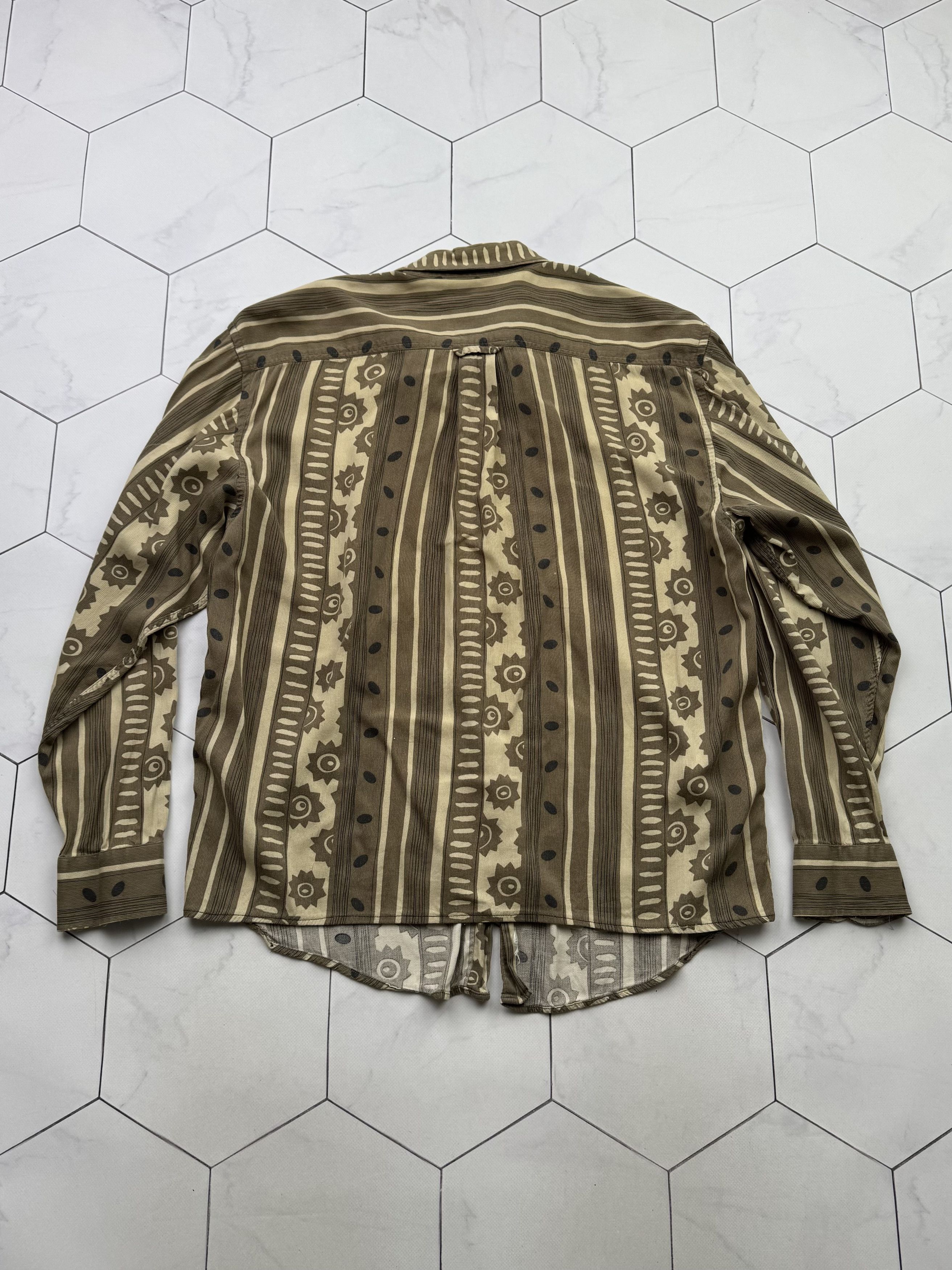 Giovanni Valentino Valentino 90s Aztec Shirt (B350) Size US L / EU 52-54 / 3 - 11 Thumbnail