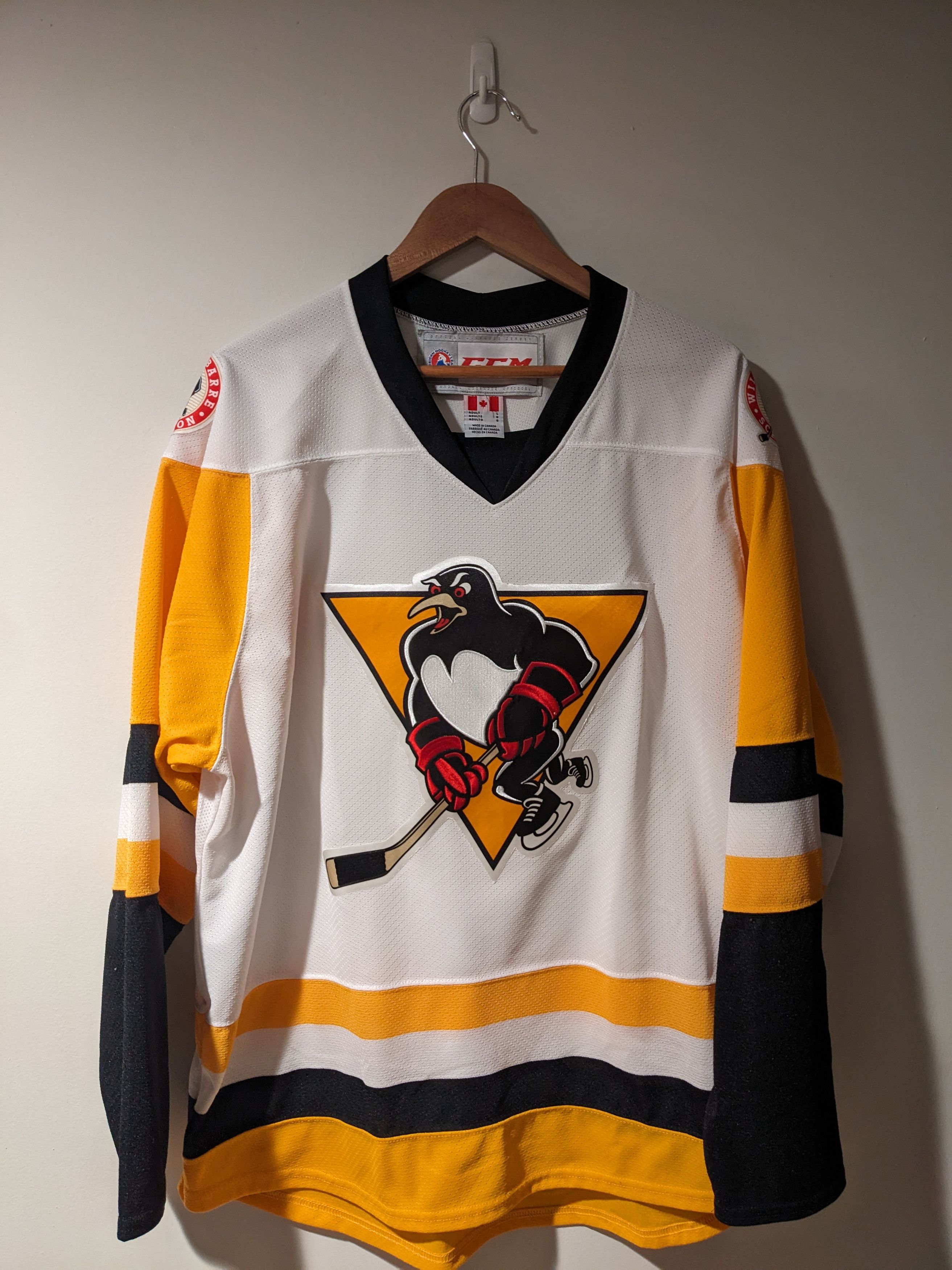 NHL Vintage Wilkes-Barre Scranton Penguins Pittsburgh NHL Jersey Size US L / EU 52-54 / 3 - 1 Thumbnail
