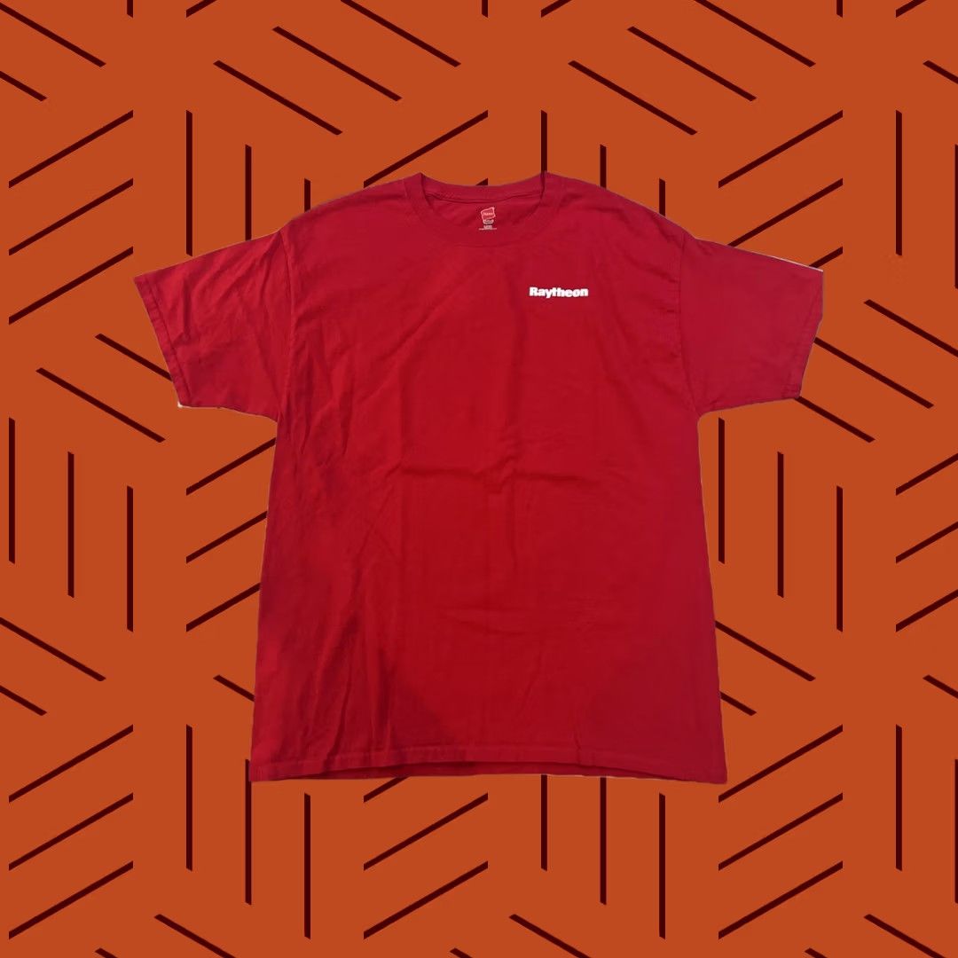 Hanes VINTAGE Raytheon Red Fridays - Ask Me Why I Wear Red Logo Shirt Large Red Men Short Sleeve Crew Neck Knit Cotton Graphic Print Enginee rs Size US L / EU 52-54 / 3 - 1 Thumbnail