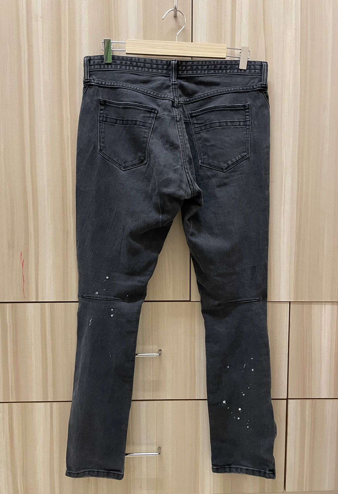 Number (N)ine Number Nine Denim Paint Splatter Distressed Black Wash Jeans Size US 33 - 6 Thumbnail