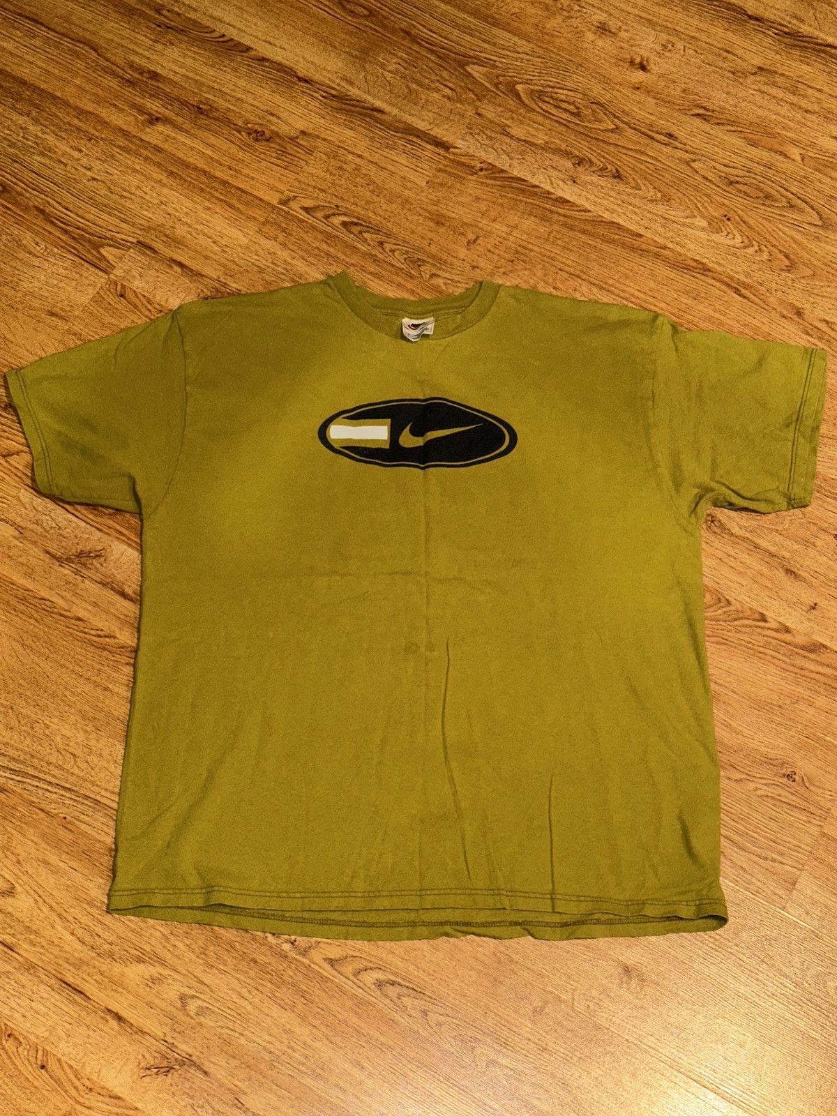 Nike × Vintage Rare Vtg 90s NIKE Oval Swoosh Graphic White Tag Tee Men’s XL Size US XL / EU 56 / 4 - 1 Thumbnail