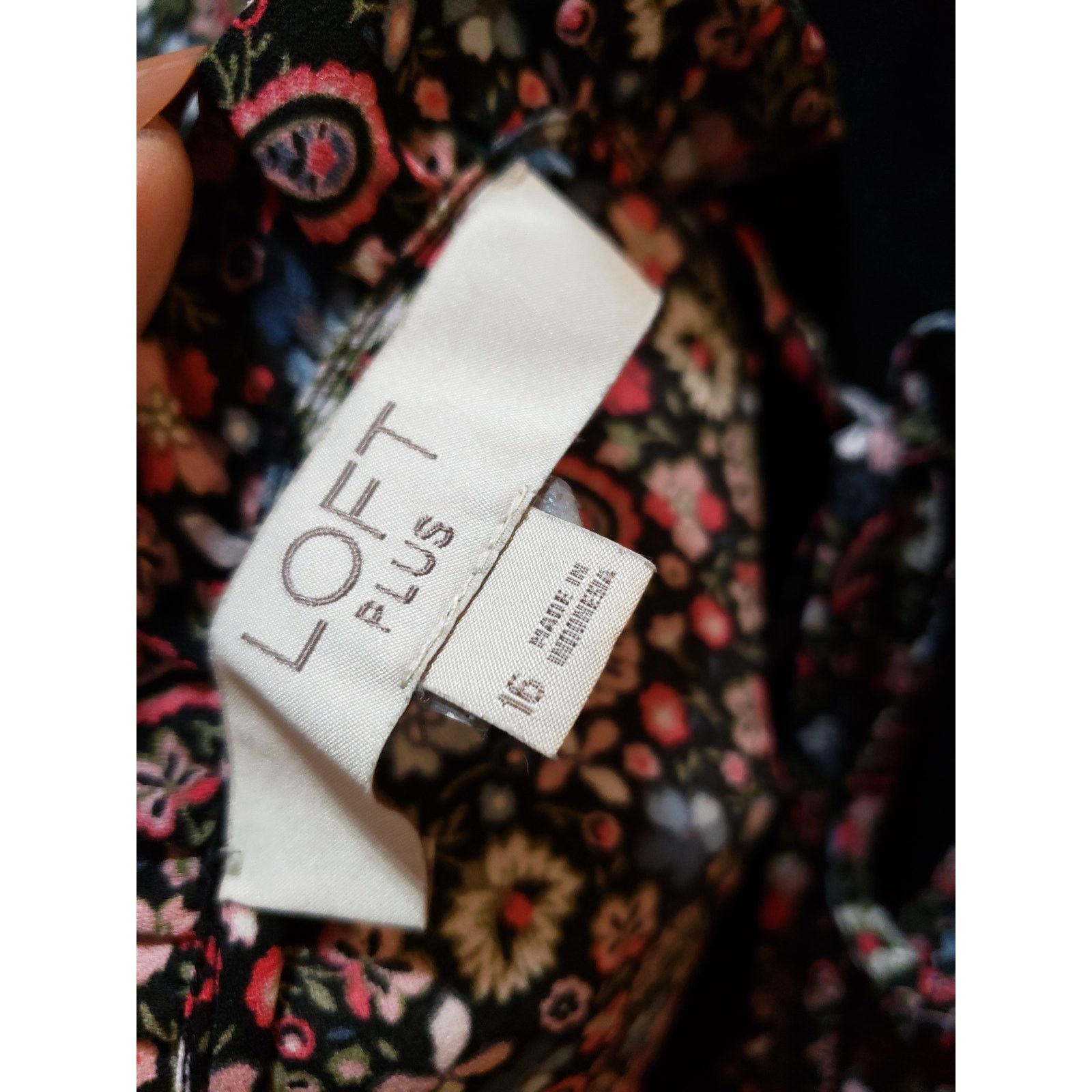 Loft LOFT Plus Blouse Women 16 Black Floral Paisley Long Sleeve Size XXL / US 16-18 / IT 52-54 - 9 Thumbnail