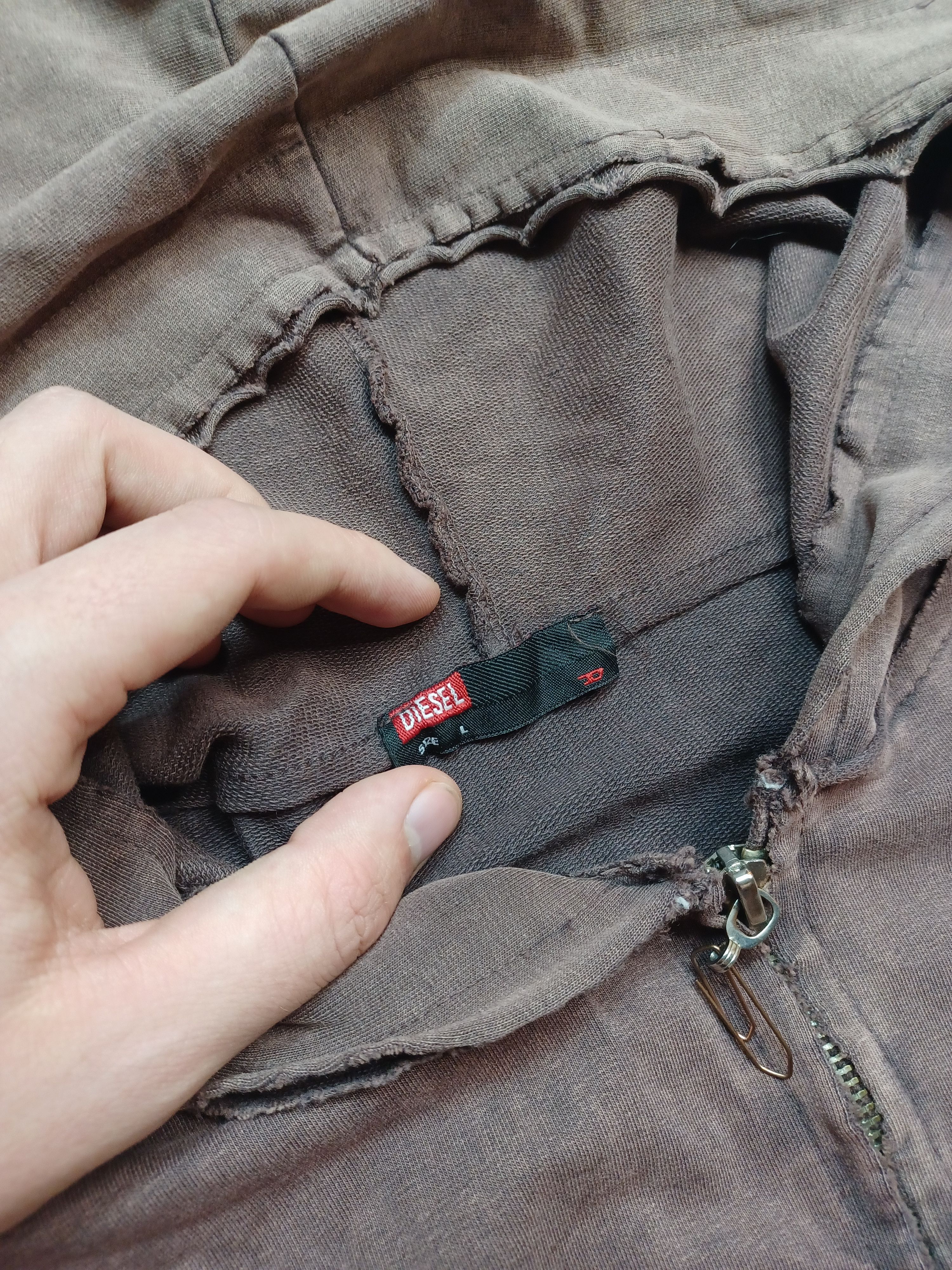 Diesel Y2K Diesel Distressed Zip-Up Hoodie Brown Avant-Garde Style Size L / US 10 / IT 46 - 5 Thumbnail