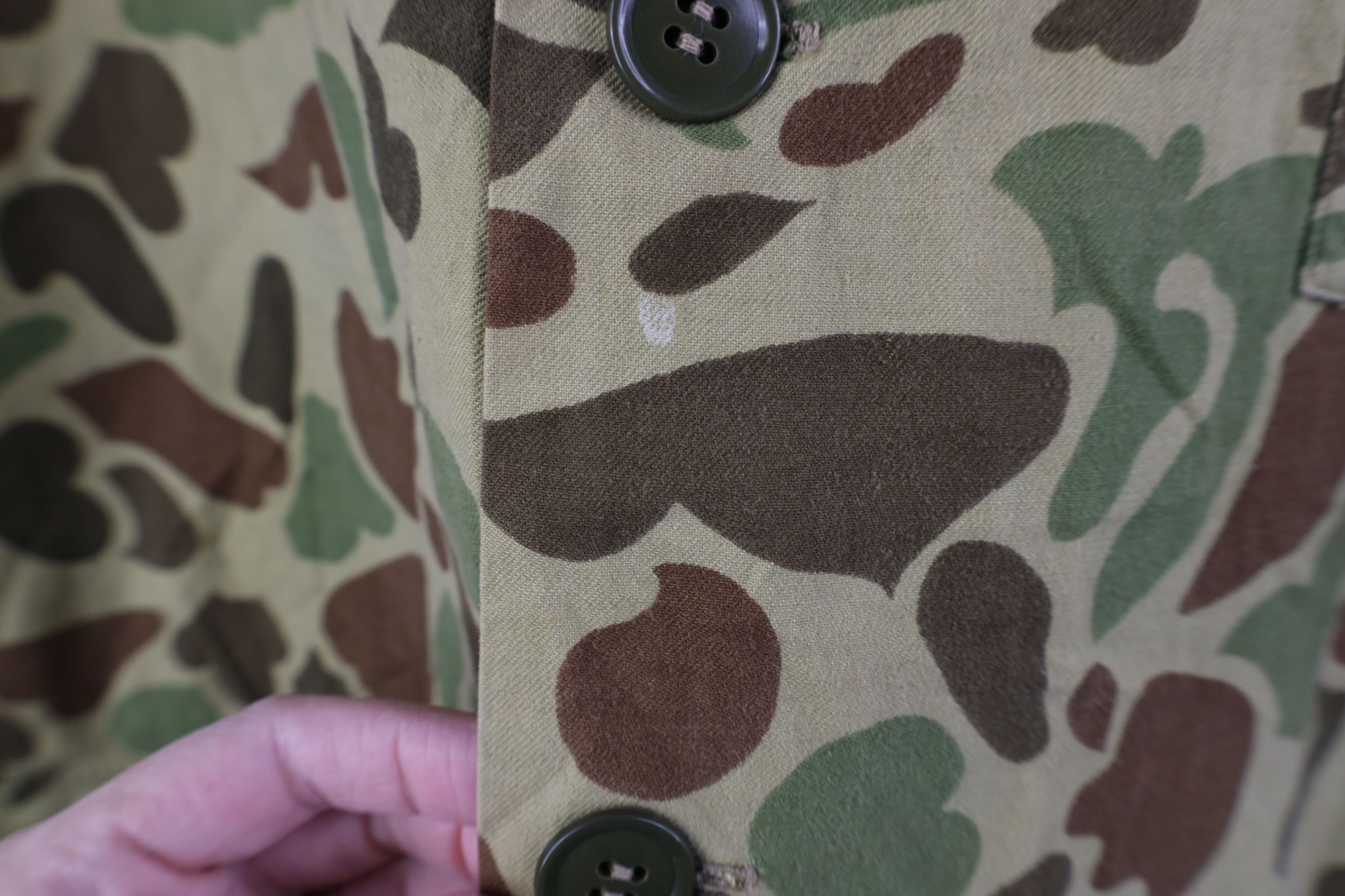 Vintage Vintage 70s Streetwear Camouflage Short Sleeve Shirt Jacket Size US XL / EU 56 / 4 - 5 Thumbnail