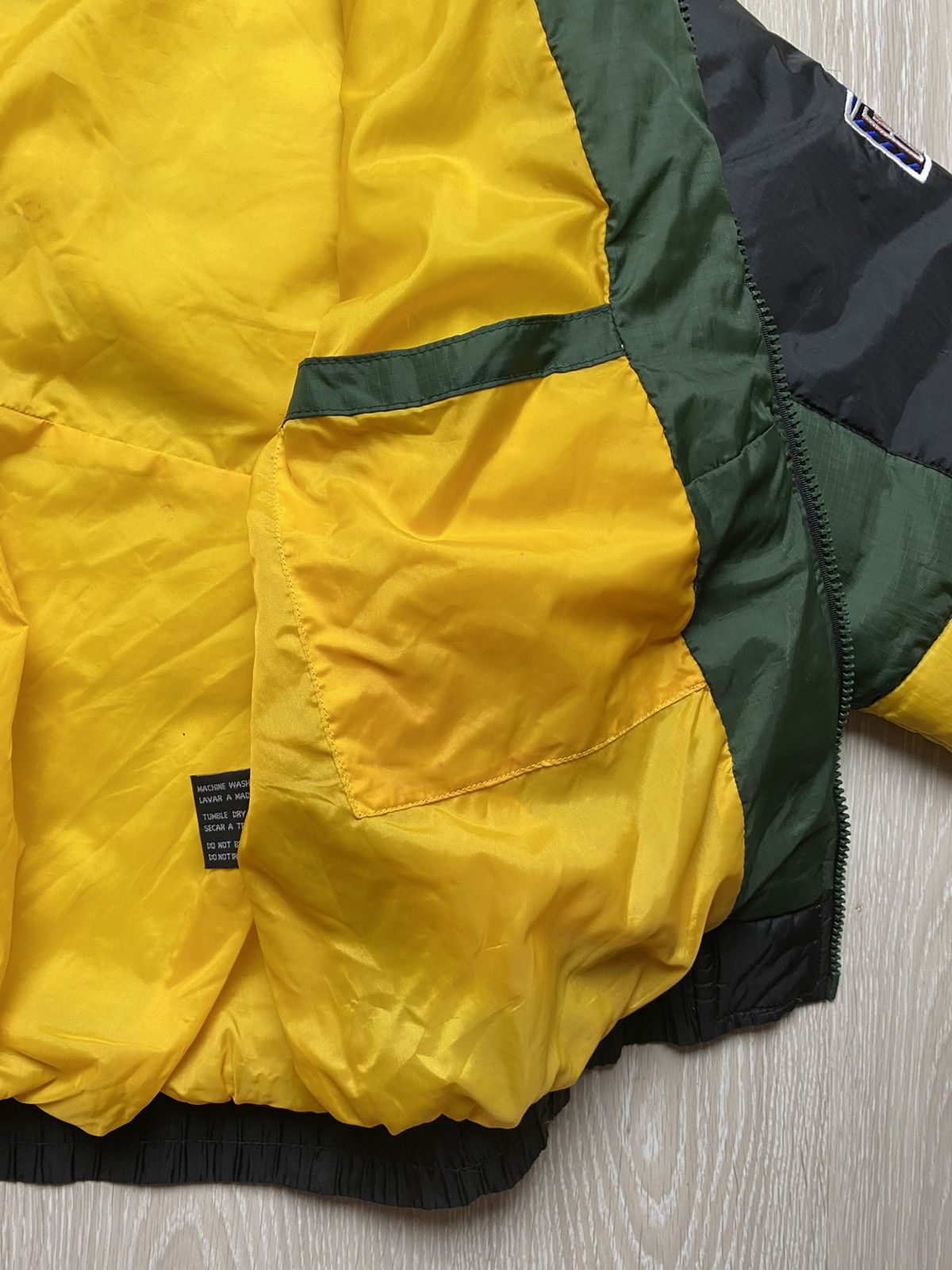 NFL Vintage 90s Pro Player Green Bay Packers Puffer Jacket NFL Size US L / EU 52-54 / 3 - 15 Thumbnail