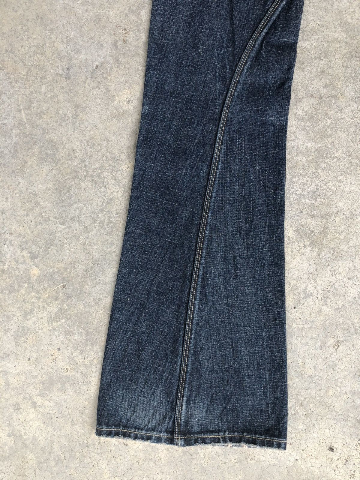 Levi's Flared Levis Engineered Bootcut Distressed Denim Size US 30 / EU 46 - 11 Thumbnail