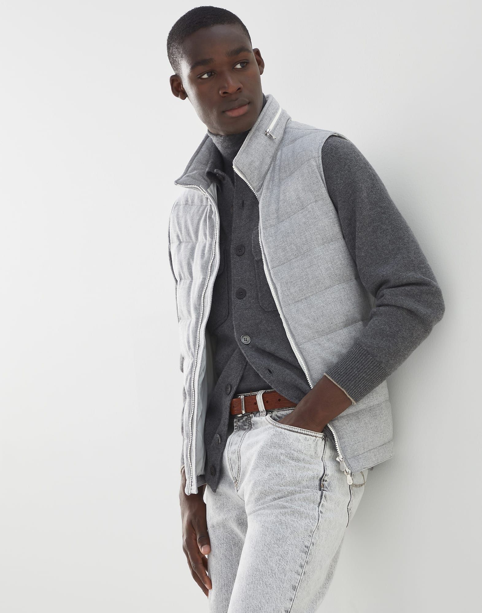 Brunello Cucinelli o1w1db10924 Cashmere Cardigan in Grey Size US XXL / EU 58 / 5 - 2 Thumbnail