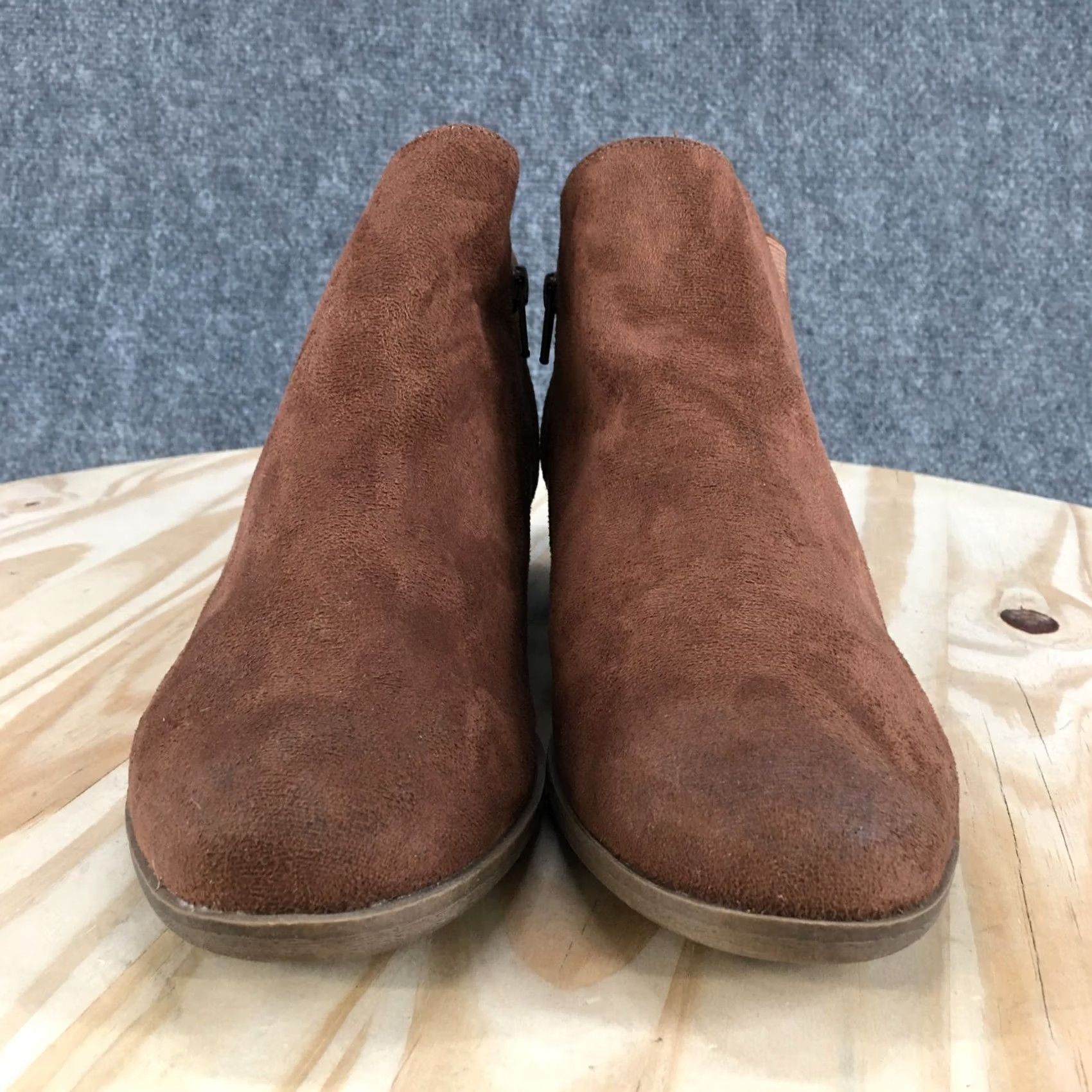 Vintage Arizona Jean Co Boots Womens 10M Ankle Bootie Brown Faux Leather Side Zip Casual Shoes Size 32" / US 10 / IT 46 - 7 Thumbnail