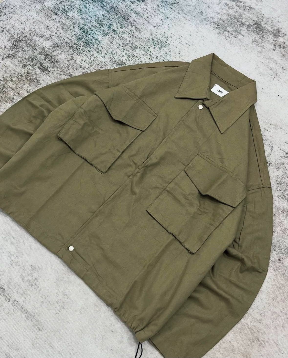 Crop Two Big Pockeg Jacket
