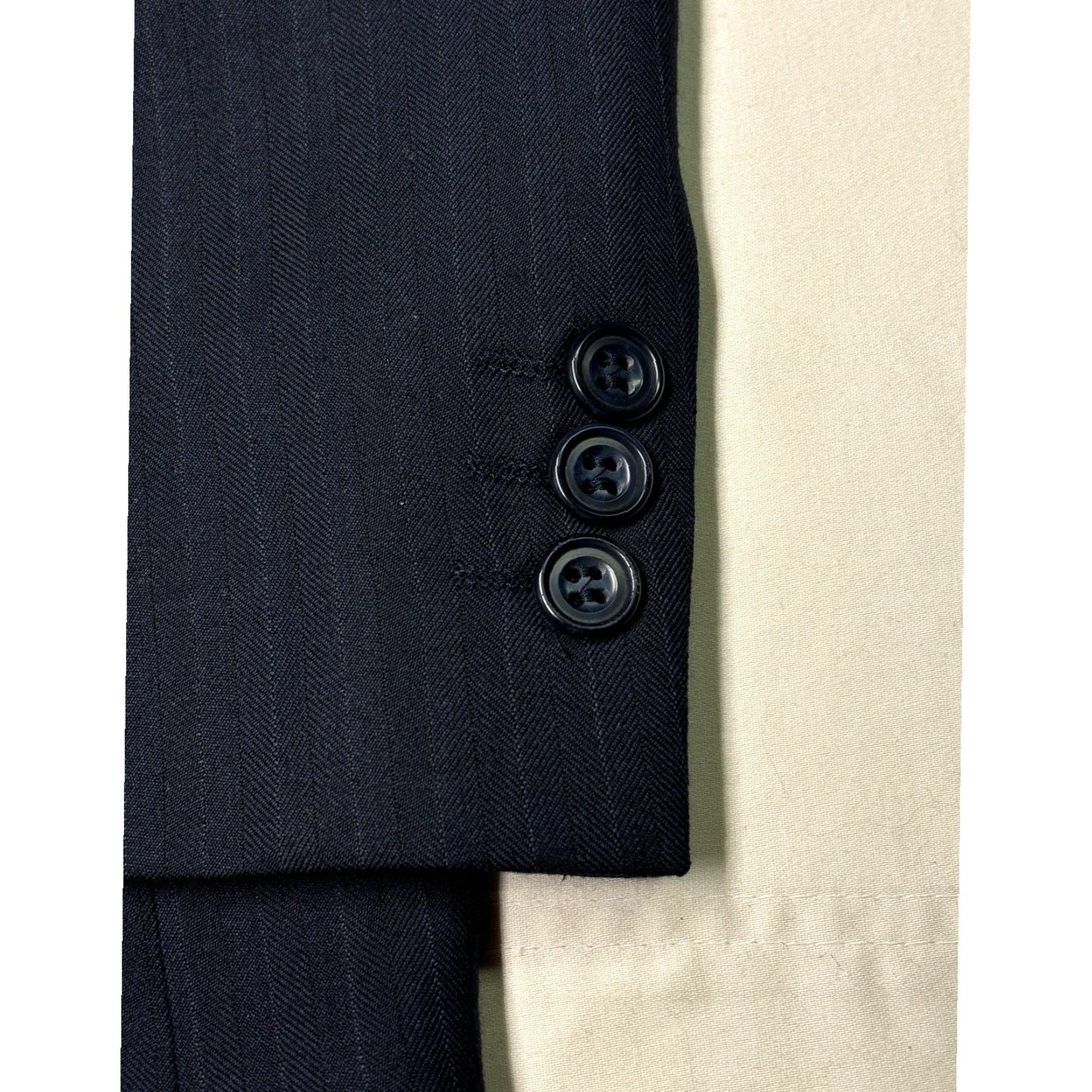 Vintage VINTAGE? No. Size 42R - 4 Thumbnail