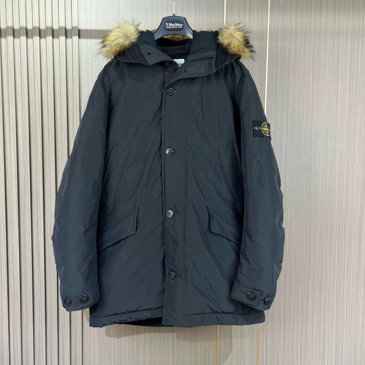 Stone Island Stone Island Black Down Jacket Size US L / EU 52-54 / 3 - 1 Thumbnail