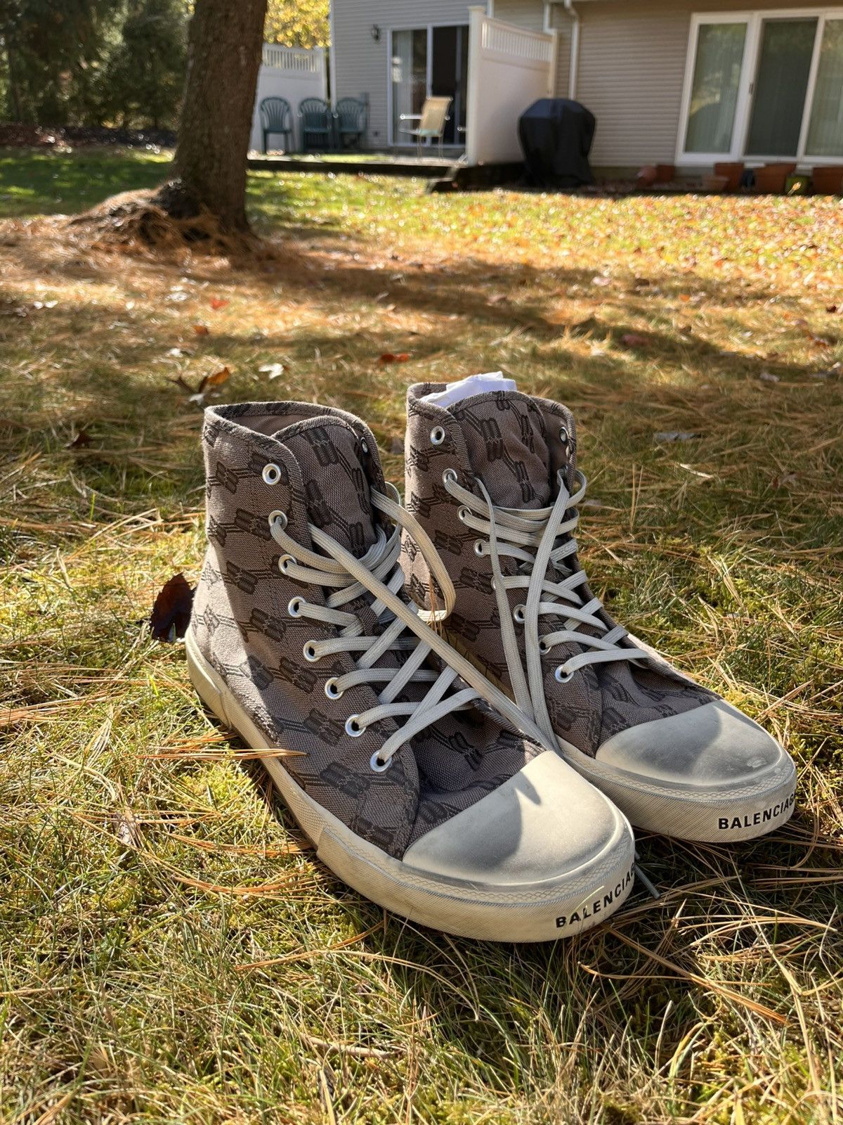 Converse balenciaga clearance