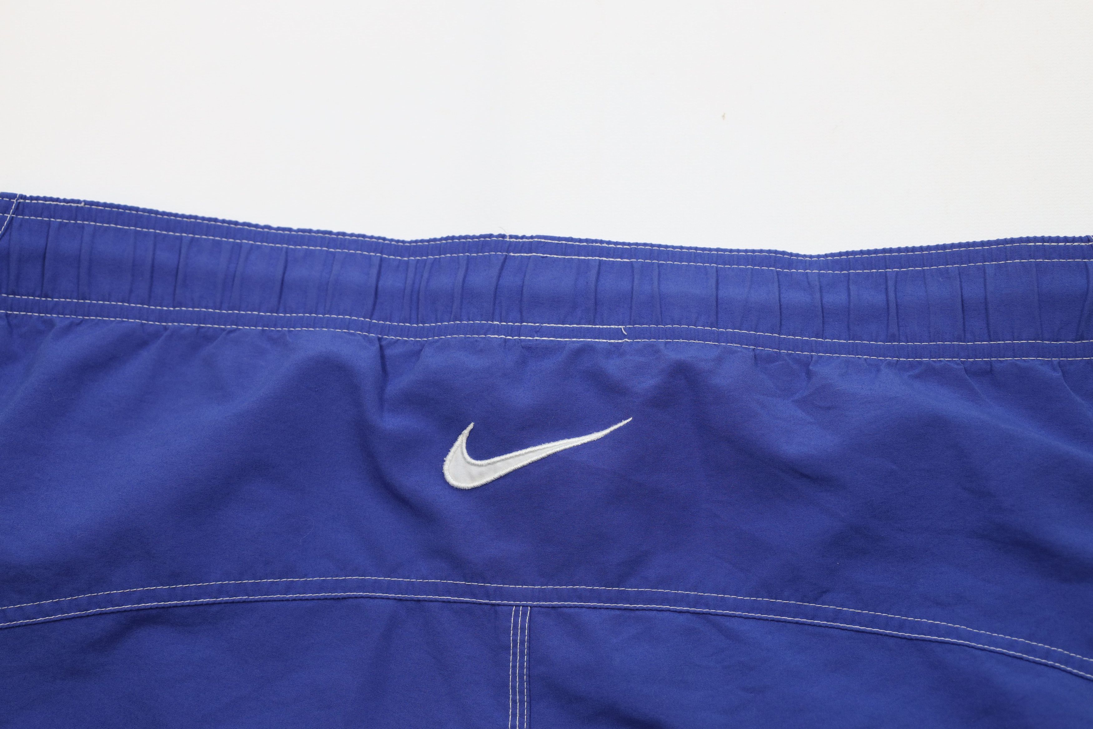 Nike Vintage Nike Scott Mini Swoosh Above Knee Shorts Lined Size US 34 / EU 50 - 9 Thumbnail