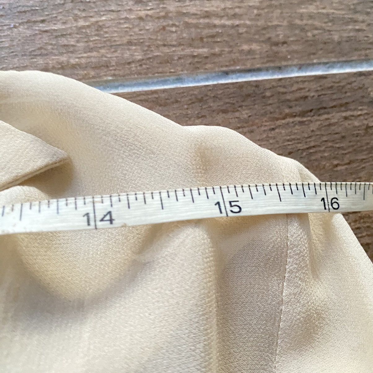 Tom Ford S/S 1997 Gucci by Tom Ford Brown Sheer Ombré Silk Button. Size US XXS / EU 40 - 9 Thumbnail