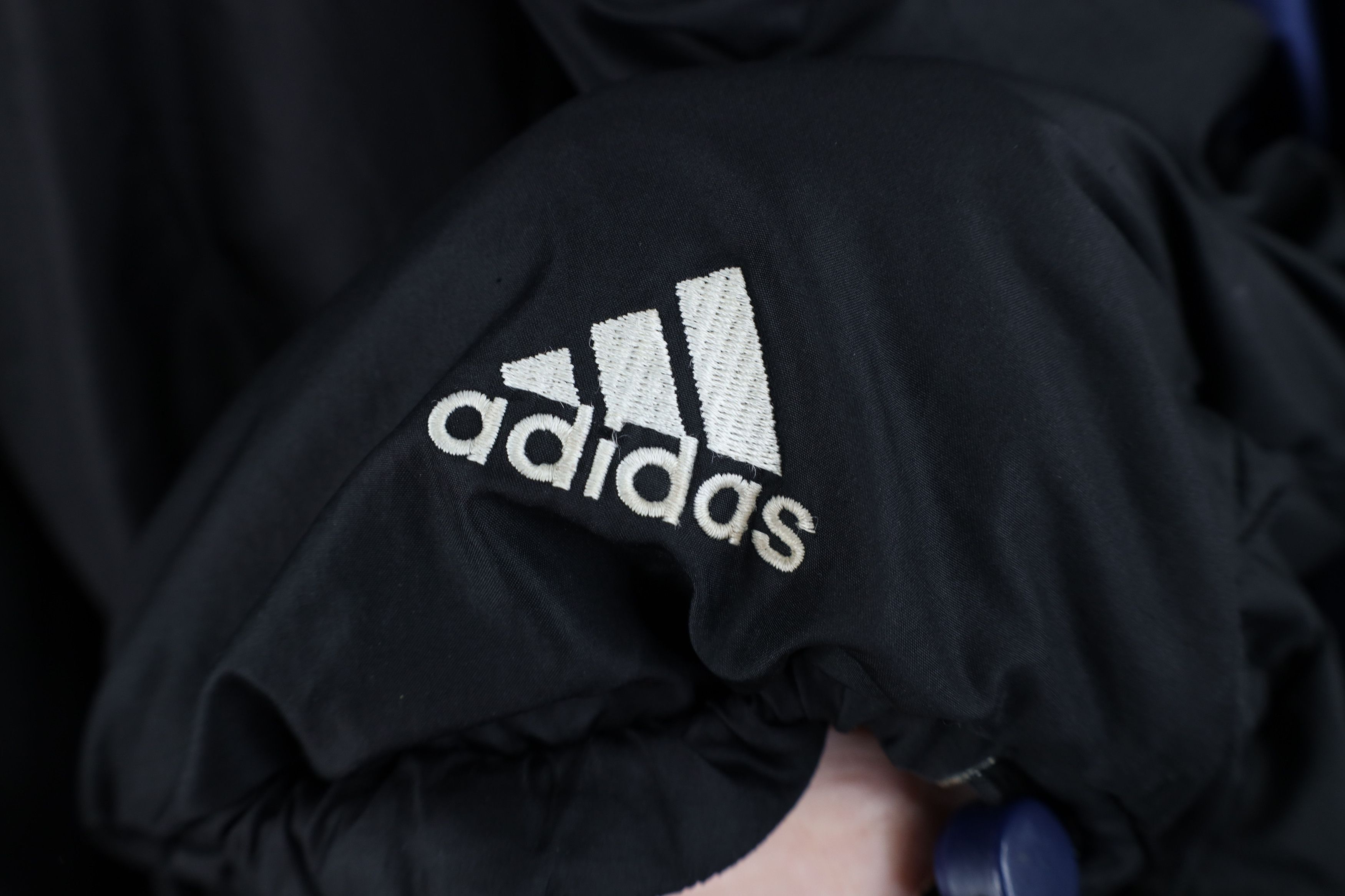 Adidas Vintage 90s Adidas Spell Out Hooded Puffer Jacket Coat Size US XXL / EU 58 / 5 - 13 Thumbnail