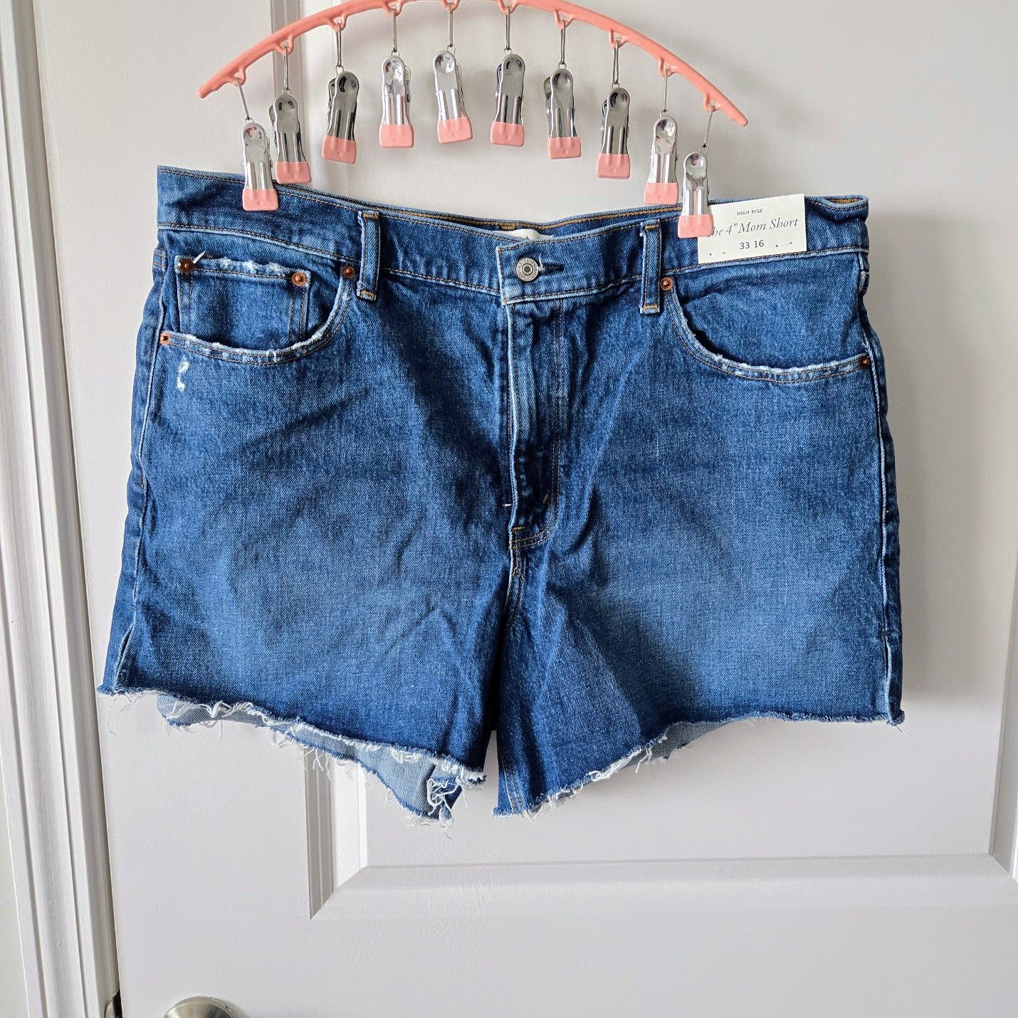 Abercrombie & Fitch Abercrombie 4" Mom Short Size 38" / US 16 / IT 52 - 1 Thumbnail