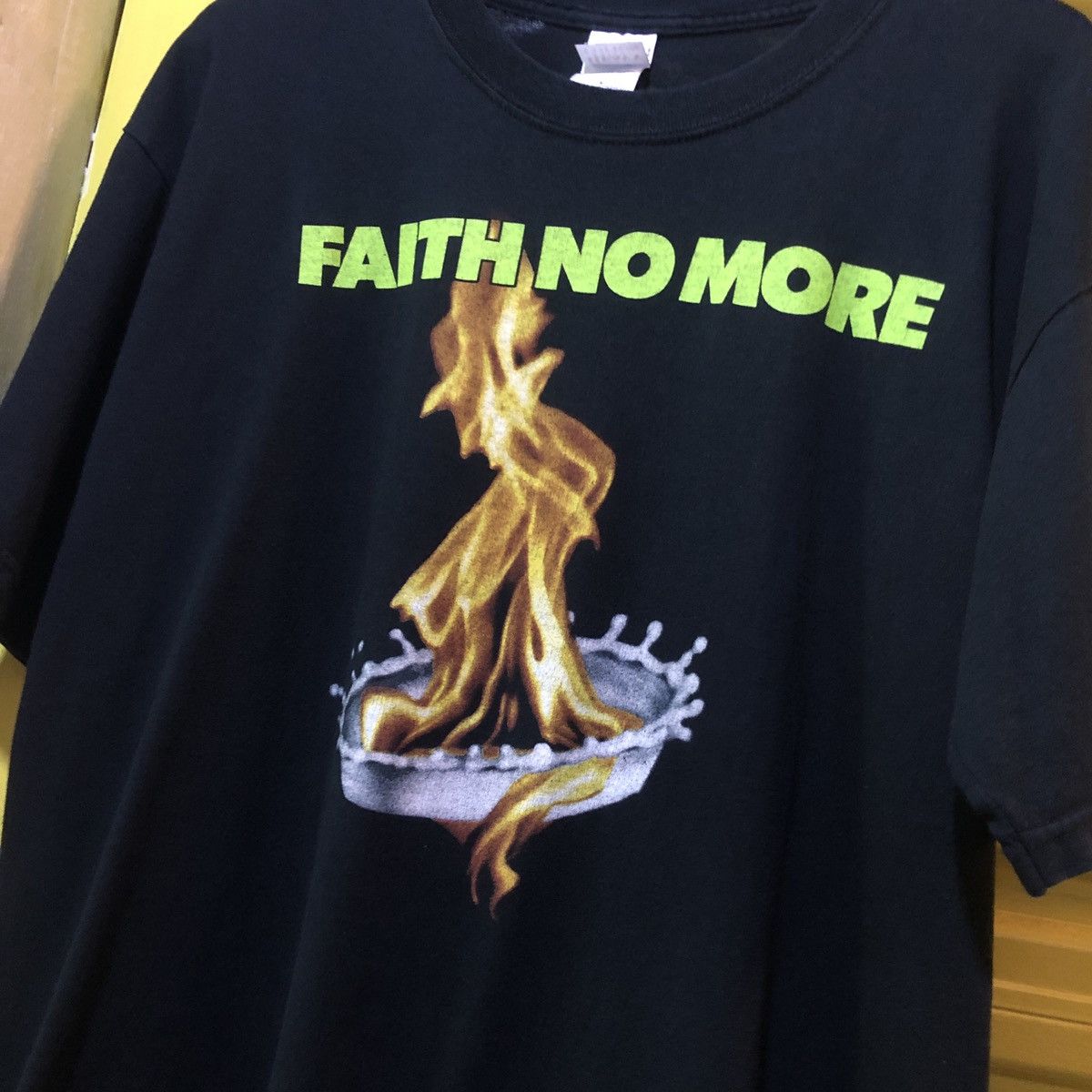 Band Tees × Gildan Faith No More Band Tee Size US XL / EU 56 / 4 - 2 Thumbnail