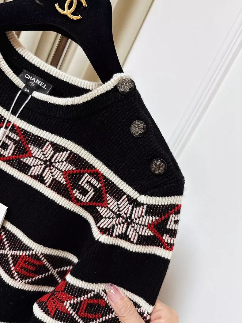 Chanel Chanel 19k snow series black and red knitted long-sleeved Size XXS / US 00 / IT 34 - 4 Thumbnail