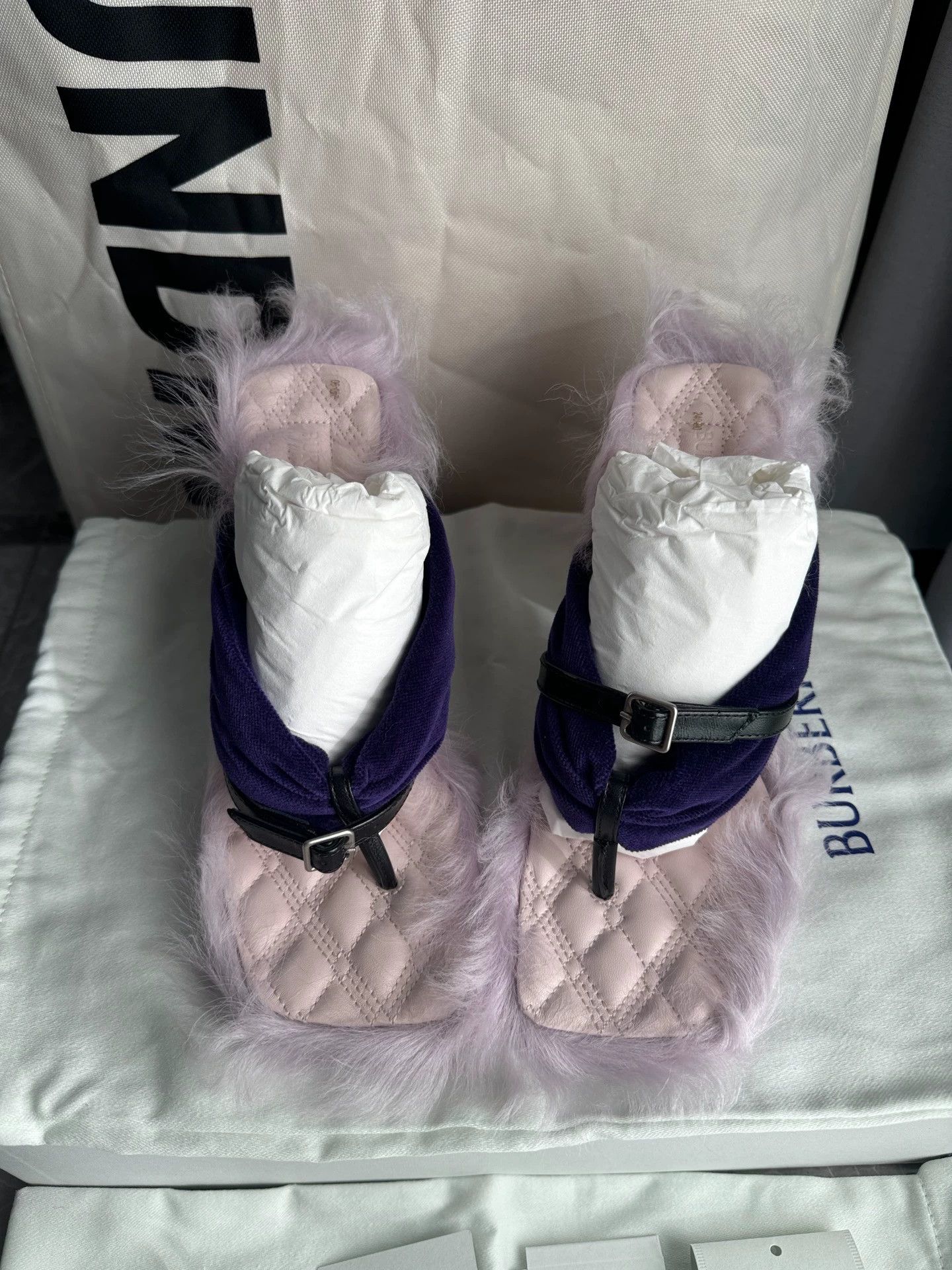 Burberry Burberry Faux Fur Pumps Pink/Purple 38 Size US 7.5 / IT 37.5 - 3 Thumbnail