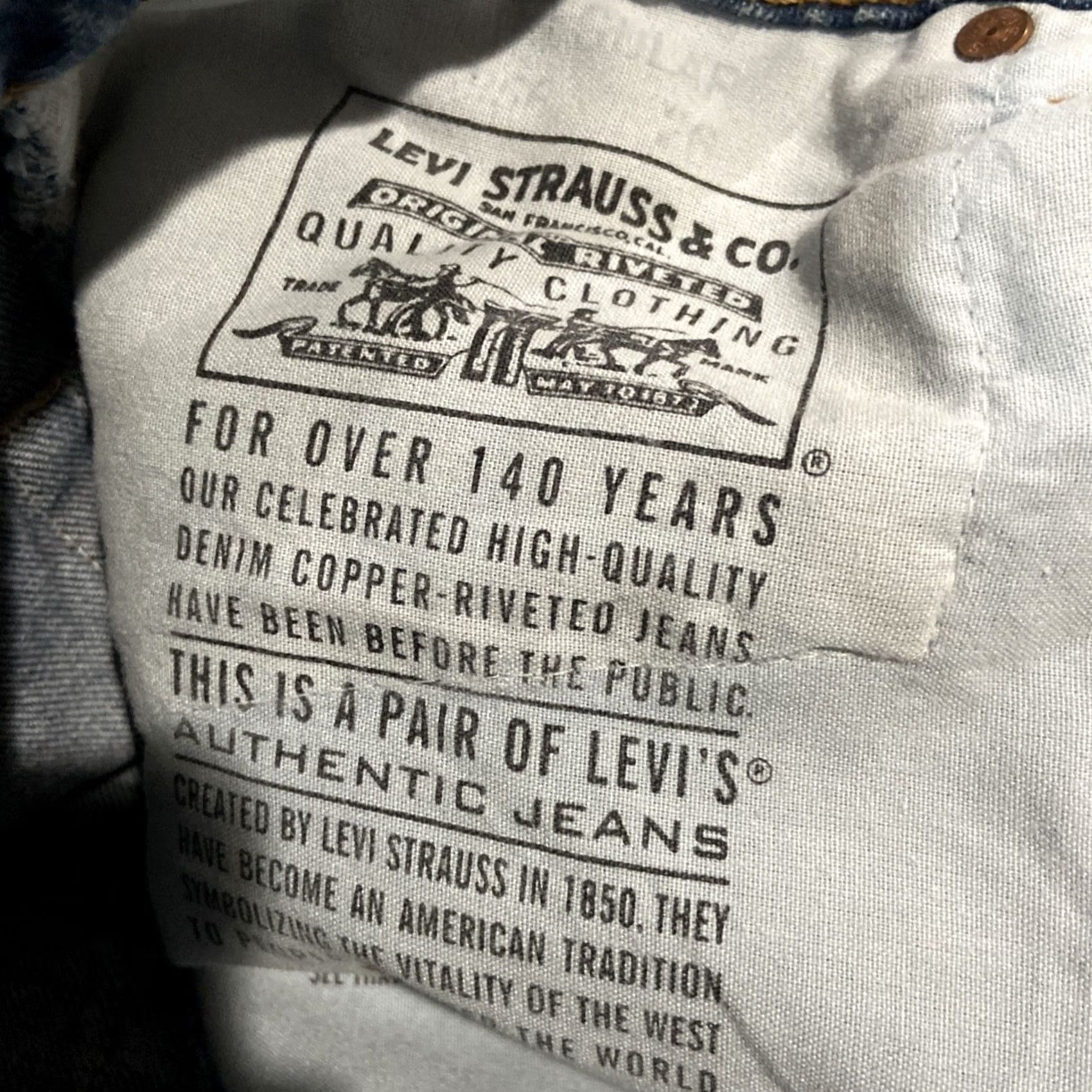 Levi's VINTAGE Levi's Jeans 550 90s Relaxed Straight Unwashed Denim USA Mens 33×31 Distressed Zip Fly Inseam 31 Size US 33 - 6 Thumbnail
