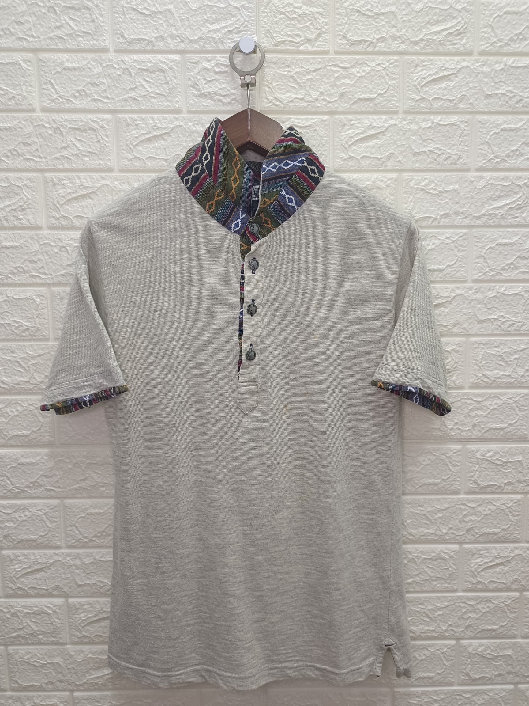 Vintage Vintage Power to the People Culture Mix Buffalo Buttons Size US L / EU 52-54 / 3 - 3 Thumbnail