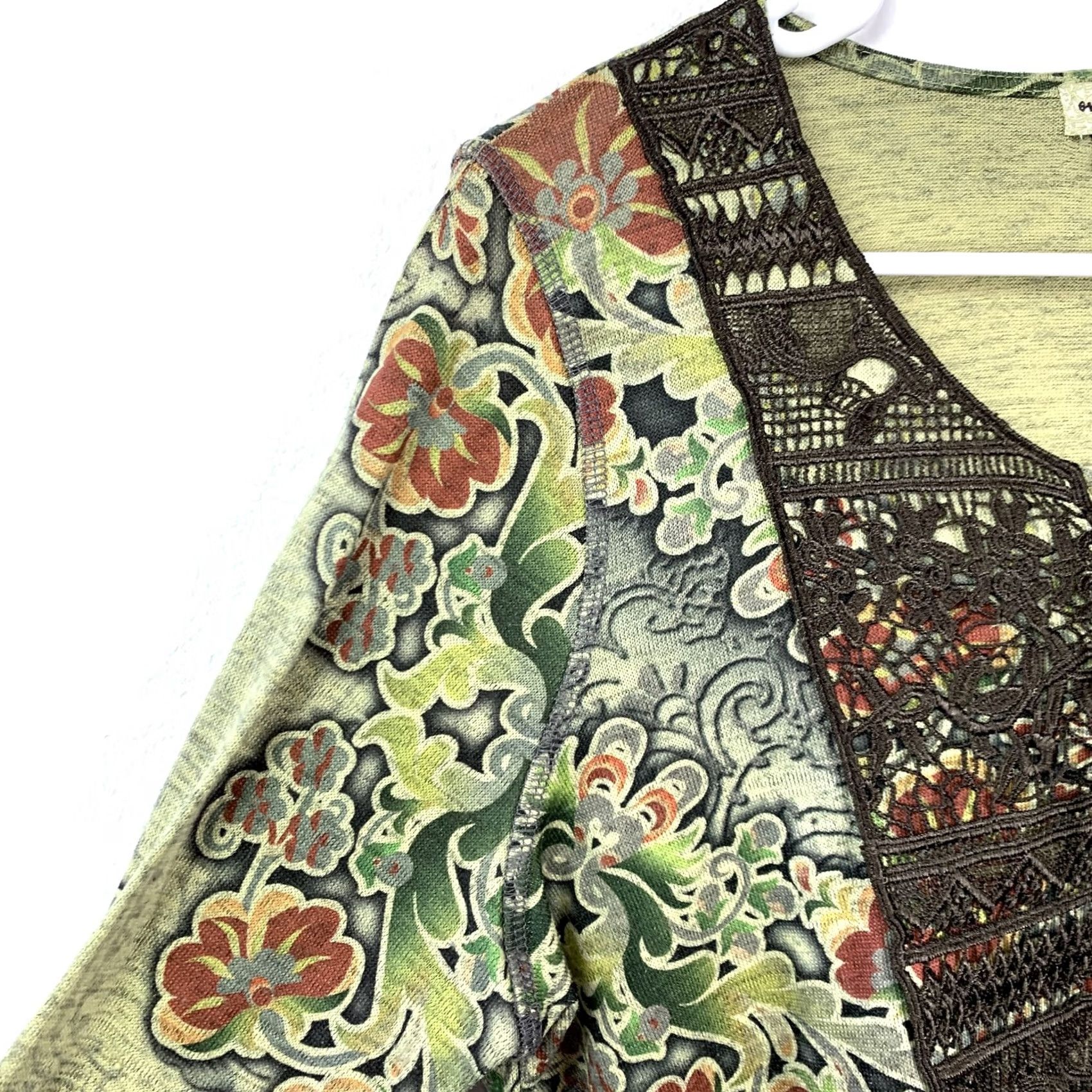 Vintage VINTAGE Oneworld Women's XL Floral Crochet Long Sleeve Top Boho Hippie Earthy Whimsy Size XL / US 12-14 / IT 48-50 - 2 Thumbnail