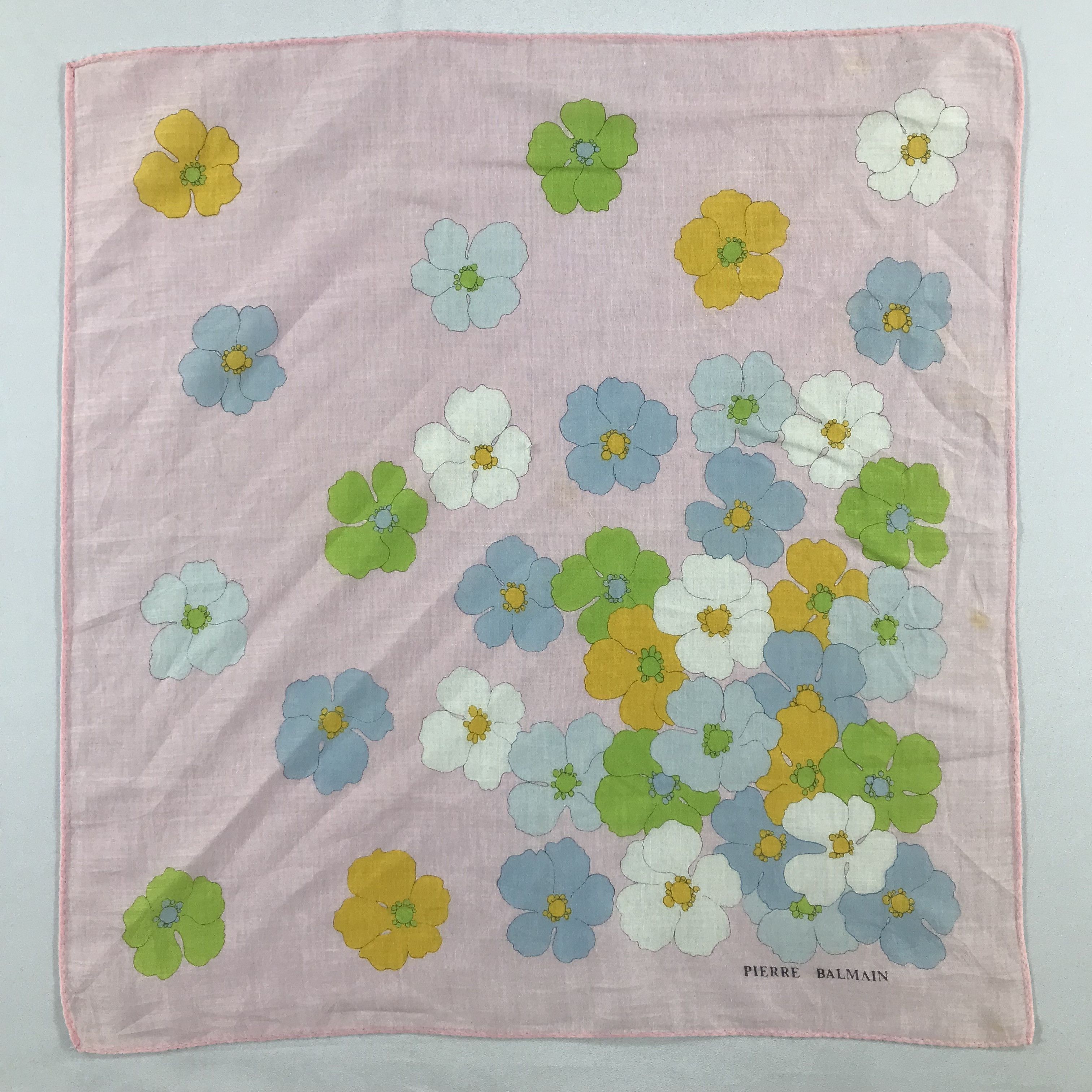 Pierre Balmain × Vintage Pierre Balmain Bandana / Handkerchief / Neckerchief - S2466 Size ONE SIZE - 1 Thumbnail