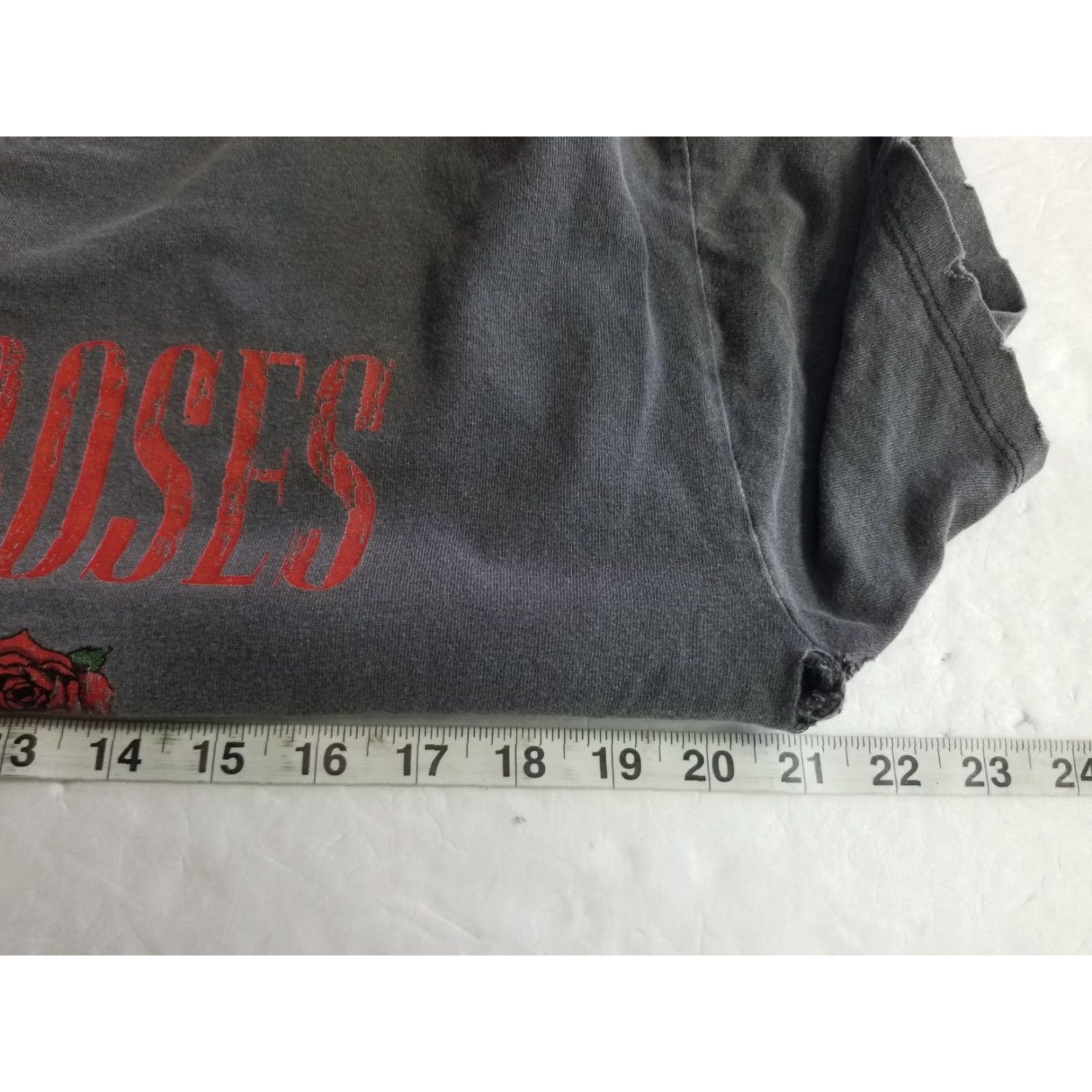 Vintage Guns N' Roses T-Shirt Gray Small Distressed 1988 Tour Size US S / EU 44-46 / 1 - 4 Thumbnail