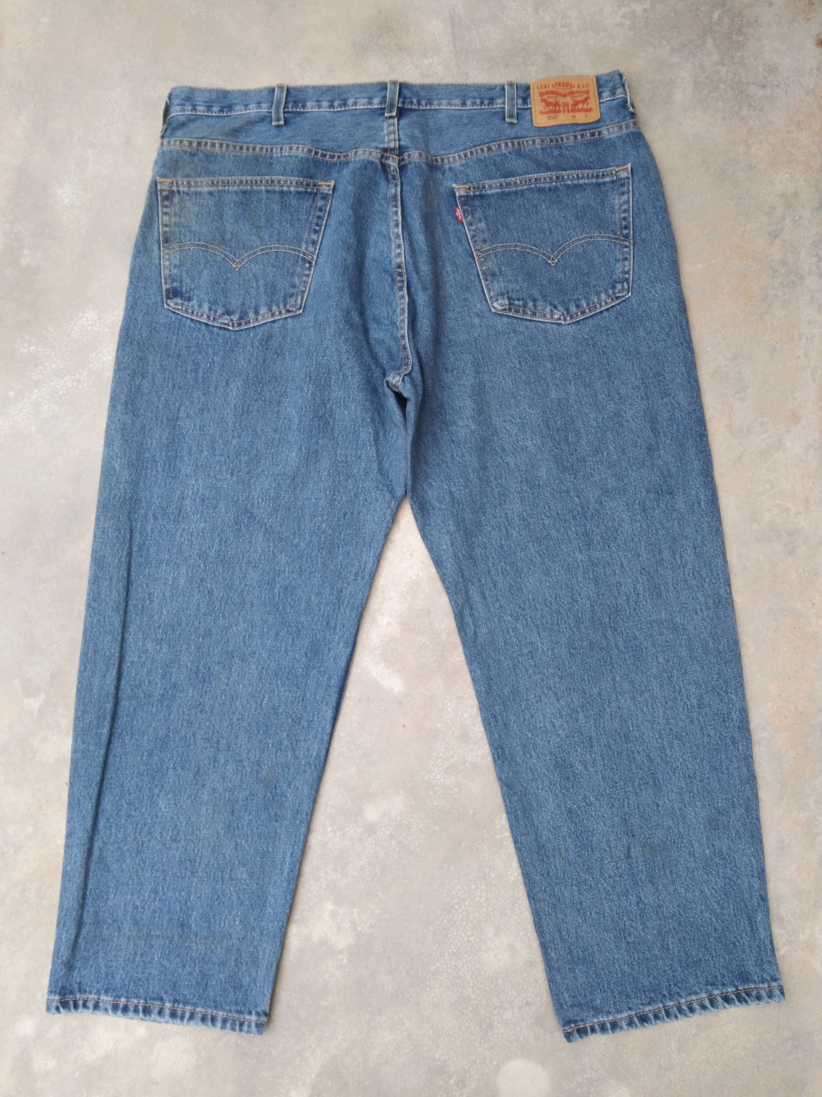 Levi's Vintage Levi's Jeans 550 Baggy 44x29 Size US 44 / EU 60 - 2 Thumbnail