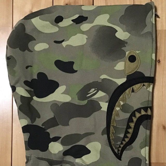 Bape × Undefeated Undefeated × BAPE camo Shark Full Zip Hoodie a bathing ape Size US XL / EU 56 / 4 - 5 Thumbnail
