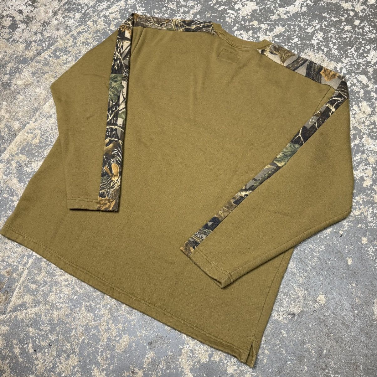 Vintage Vintage Cabelas RealTree Essential Camo Crew Sweatshirt Size US L / EU 52-54 / 3 - 7 Thumbnail