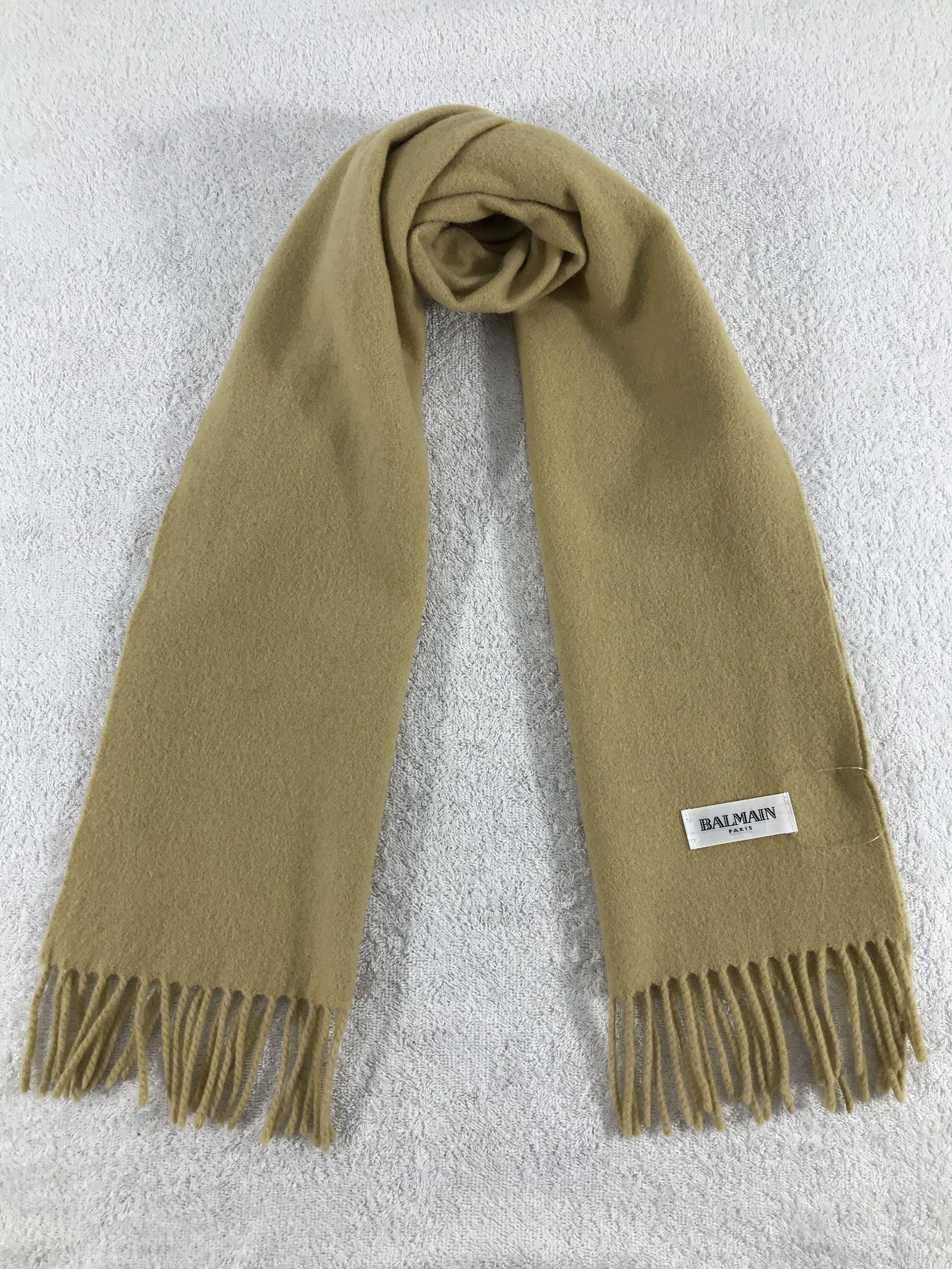 Vintage Balmain Scarf / Muffler / Neckwear - WW1295 Size ONE SIZE - 1 Thumbnail