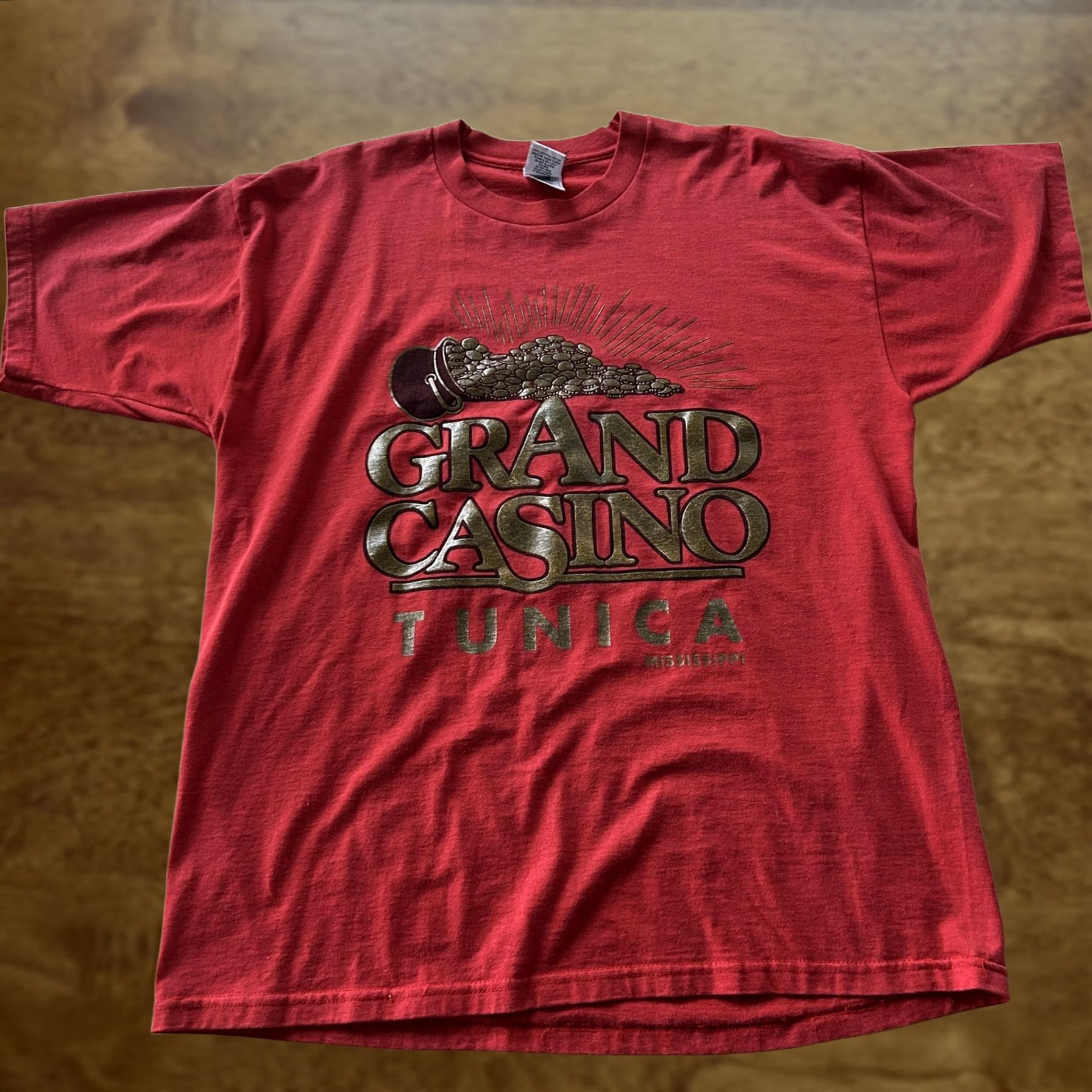 Vintage VINTAGE Grand Casino Tunica Shirt Mens XL Red Mississippi Graphic Tee T-Shirt Size US XL / EU 56 / 4 - 1 Thumbnail