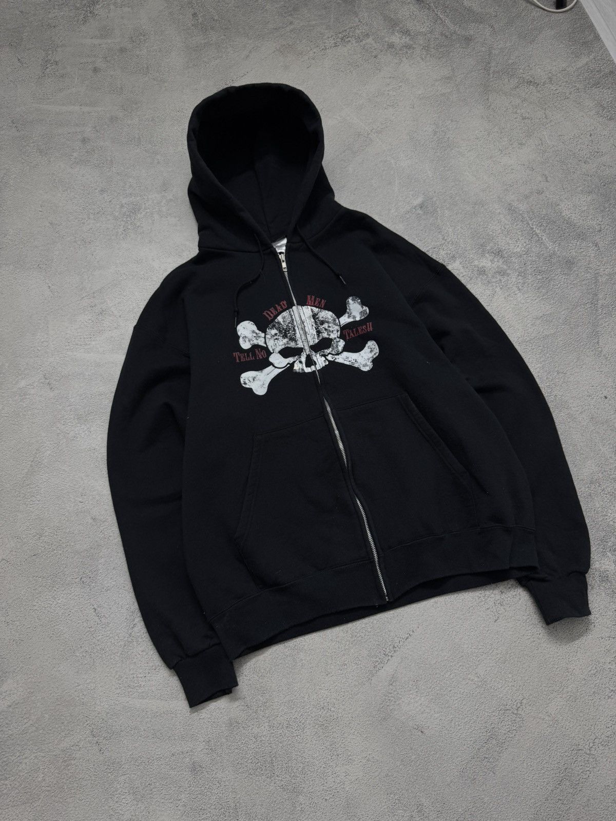 Disney Vintage Y2k Pirates of the Caribbean Hoodie Size US L / EU 52-54 / 3 - 6 Thumbnail
