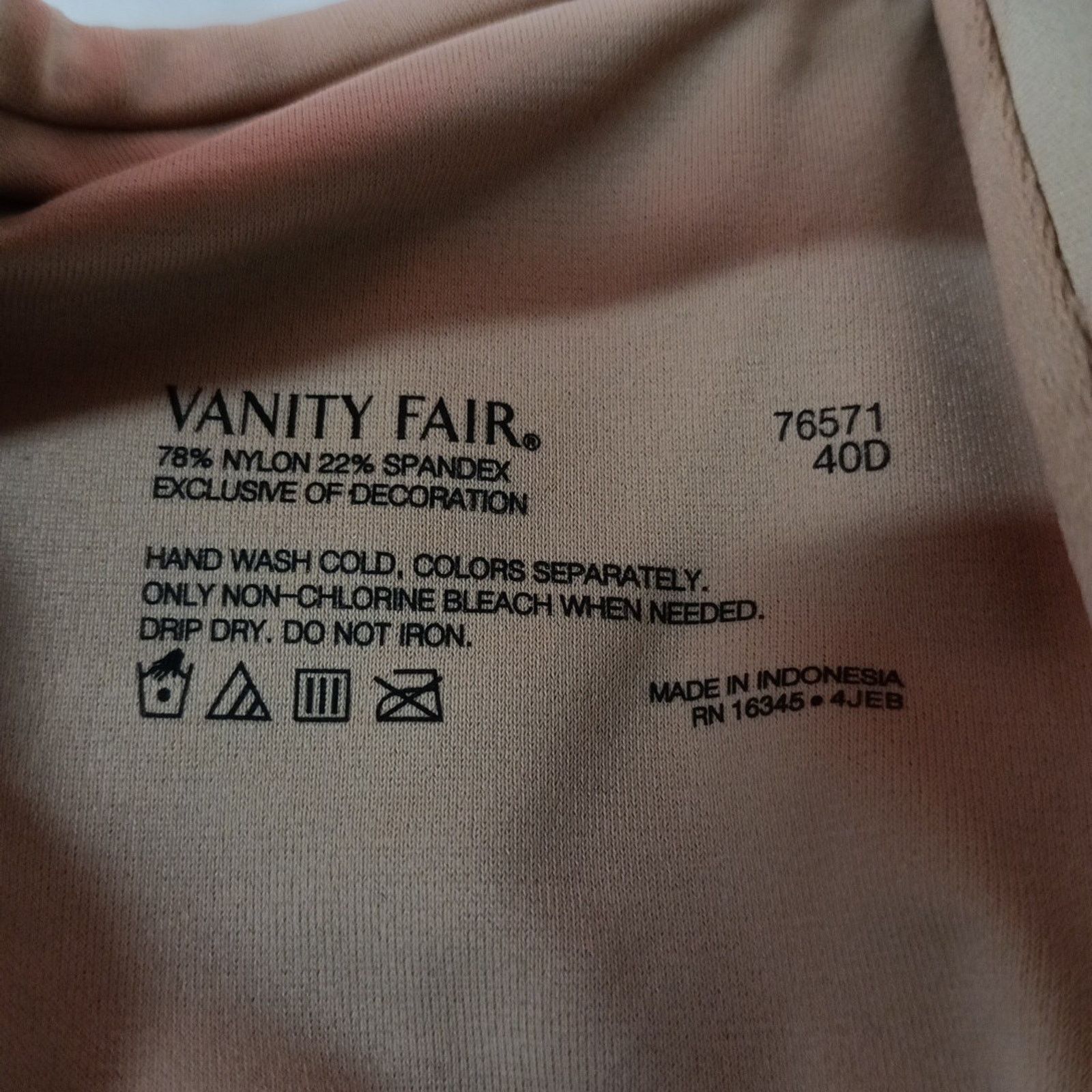 Other Vanity Fair Radiant Women's Underwire Bra 40D Honey Beige Size ONE SIZE - 5 Thumbnail