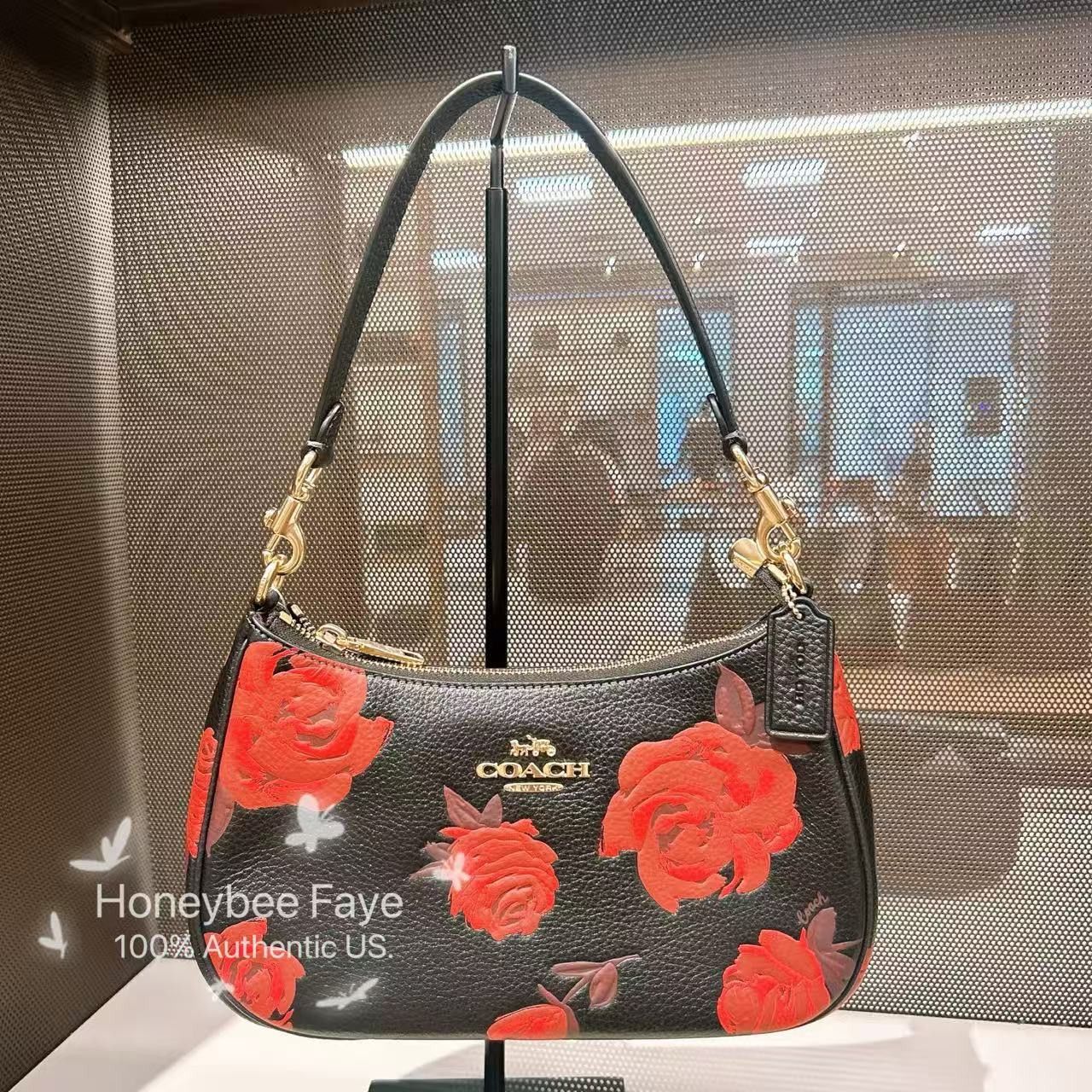 Coach NWT Coach Teri Shoulder Bag With Floral Print CCE28 Size ONE SIZE - 1 Thumbnail