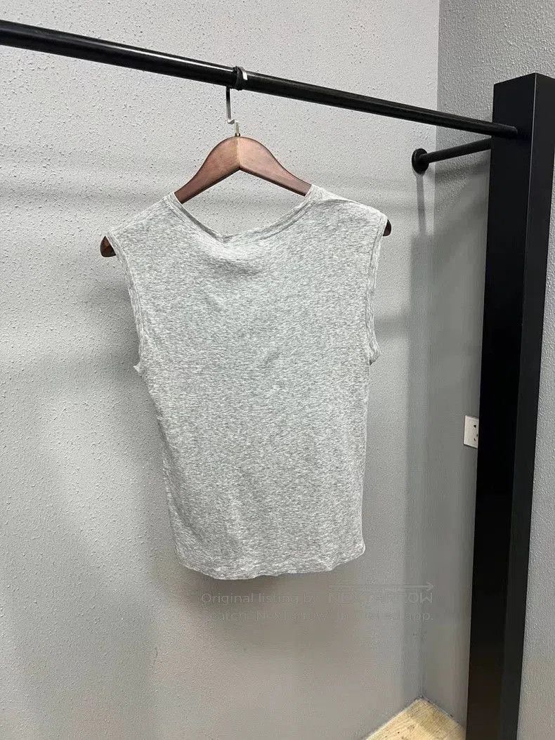 Miu Miu Miumiu Gray Slogan Tank Top. Size US M / EU 48-50 / 2 - 2 Thumbnail
