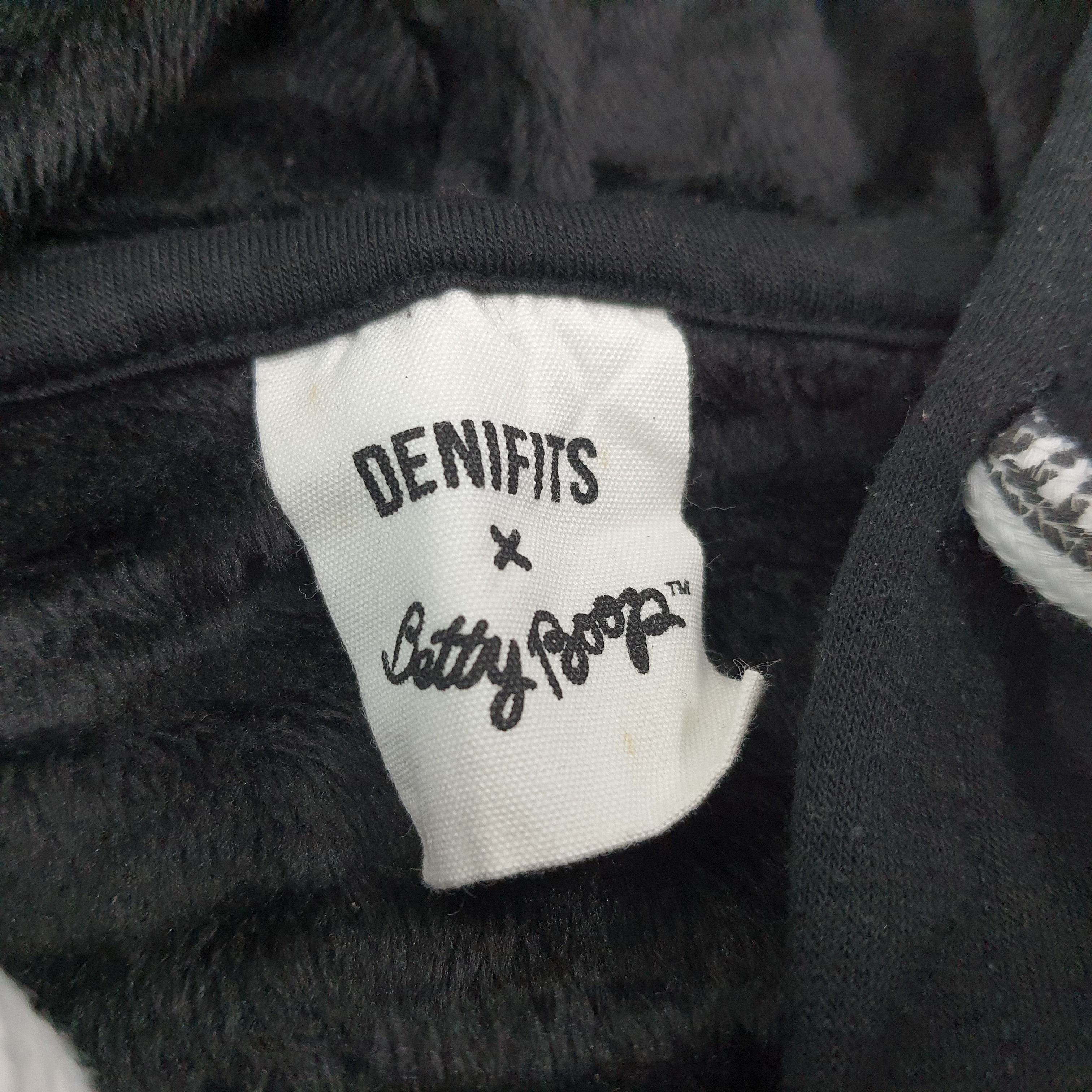 Vintage Vintage Denifits x Betty Boop Hoodie C269N13 Size US M / EU 48-50 / 2 - 4 Thumbnail