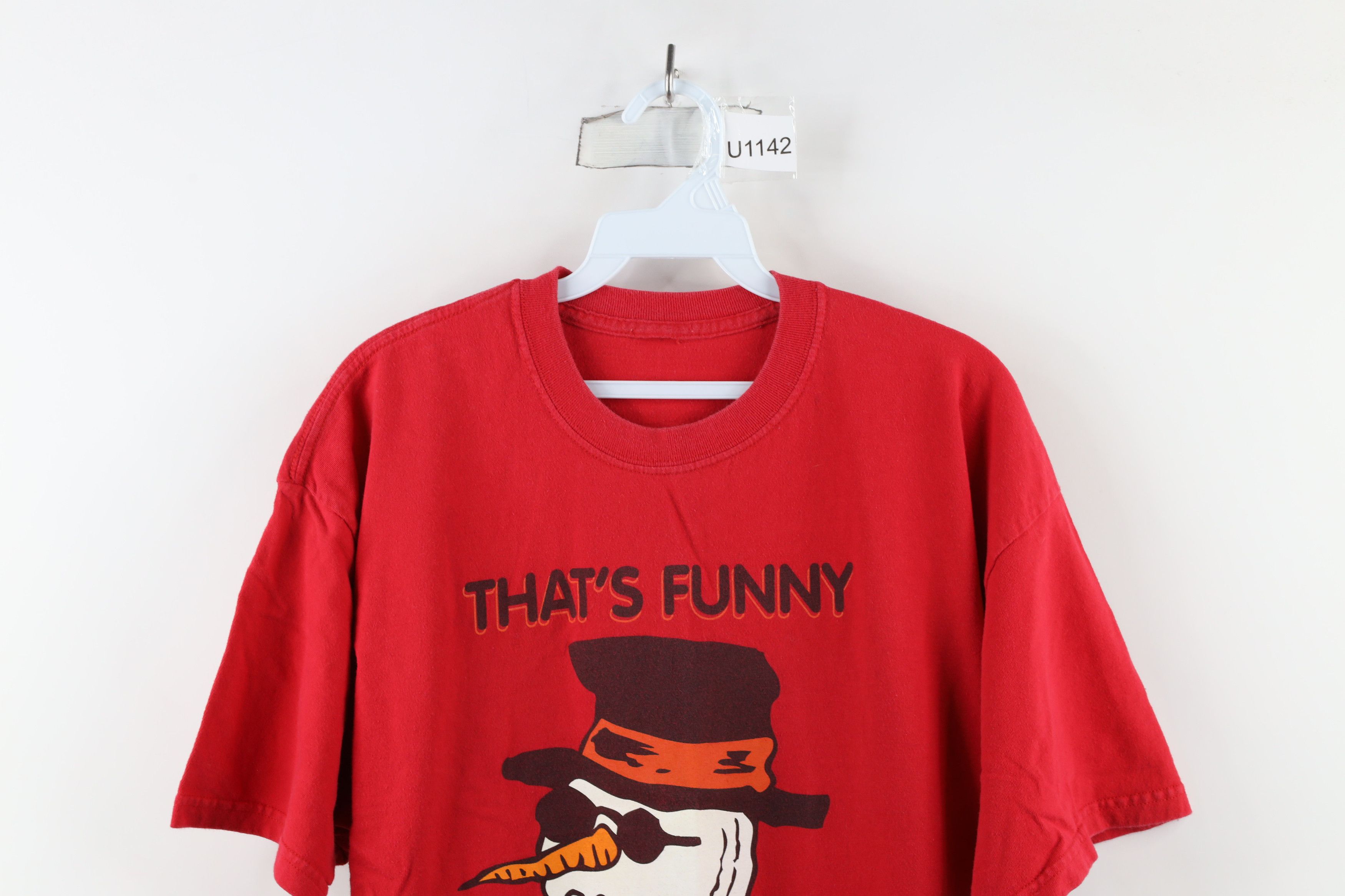 Vintage Vintage 90s Streetwear Snowman I Smell Carrots T-Shirt Size US L / EU 52-54 / 3 - 2 Thumbnail