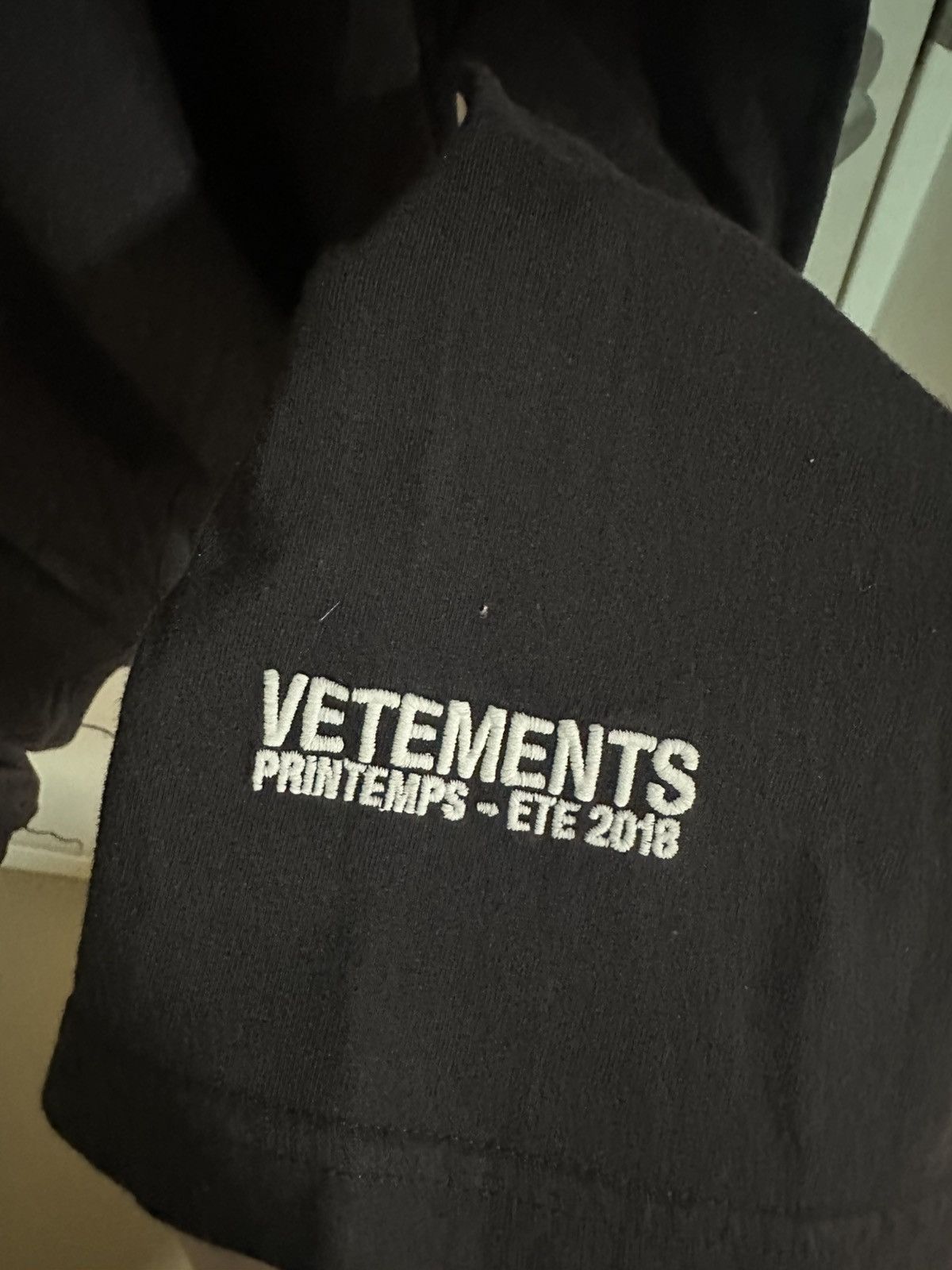 Vetements Vetements SS18 Pour Femme Matterhorn Hoodie Size US XL / EU 56 / 4 - 2 Thumbnail