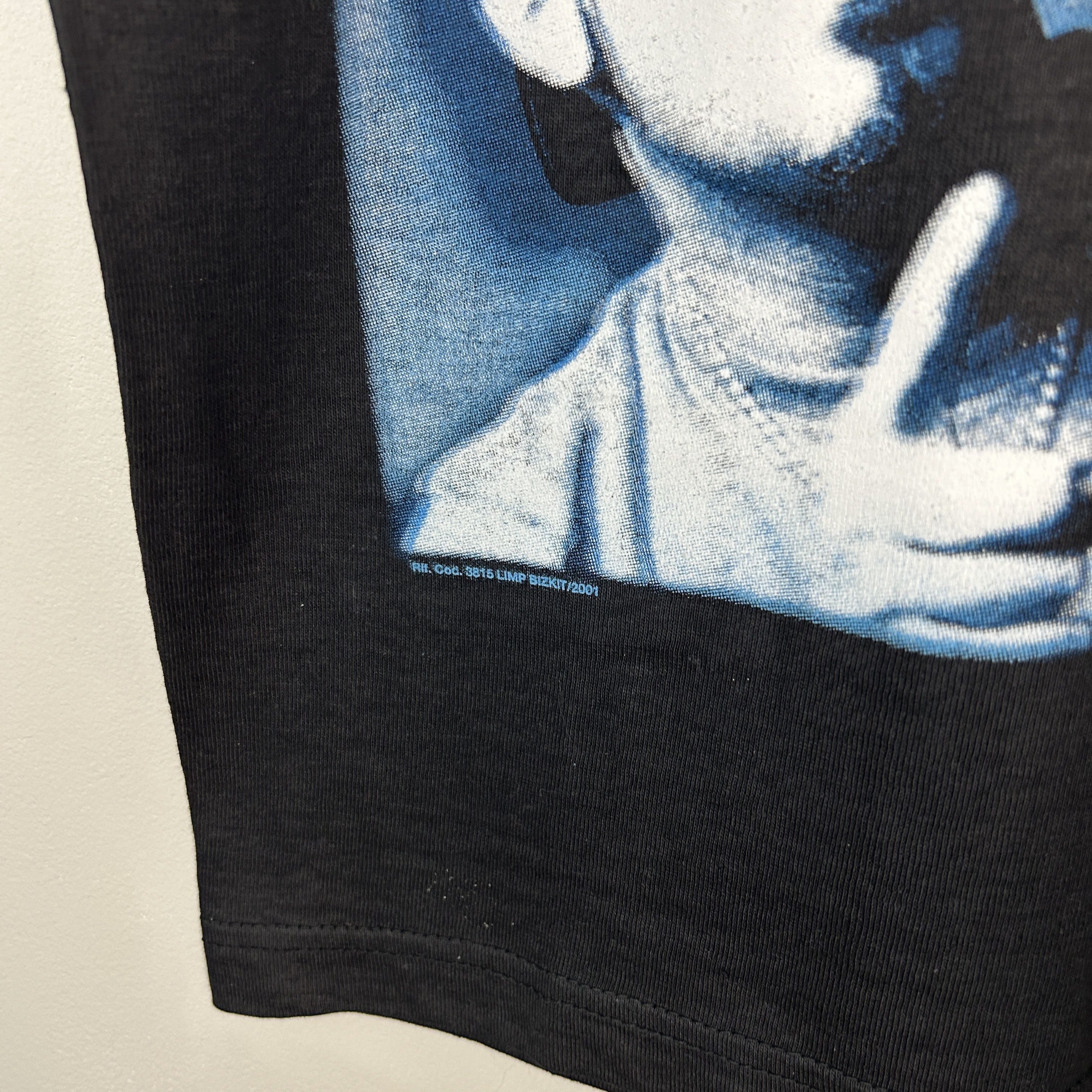 Band Tees Vintage Limp Bizkit 2001 Band T-shirt Size US XL / EU 56 / 4 - 5 Thumbnail