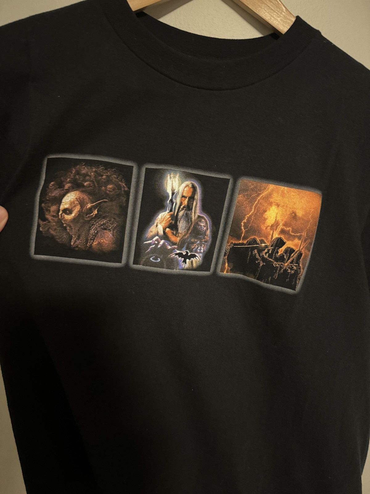 Other Lord of the Rings Vintage Movie Tee Size US M / EU 48-50 / 2 - 2 Thumbnail