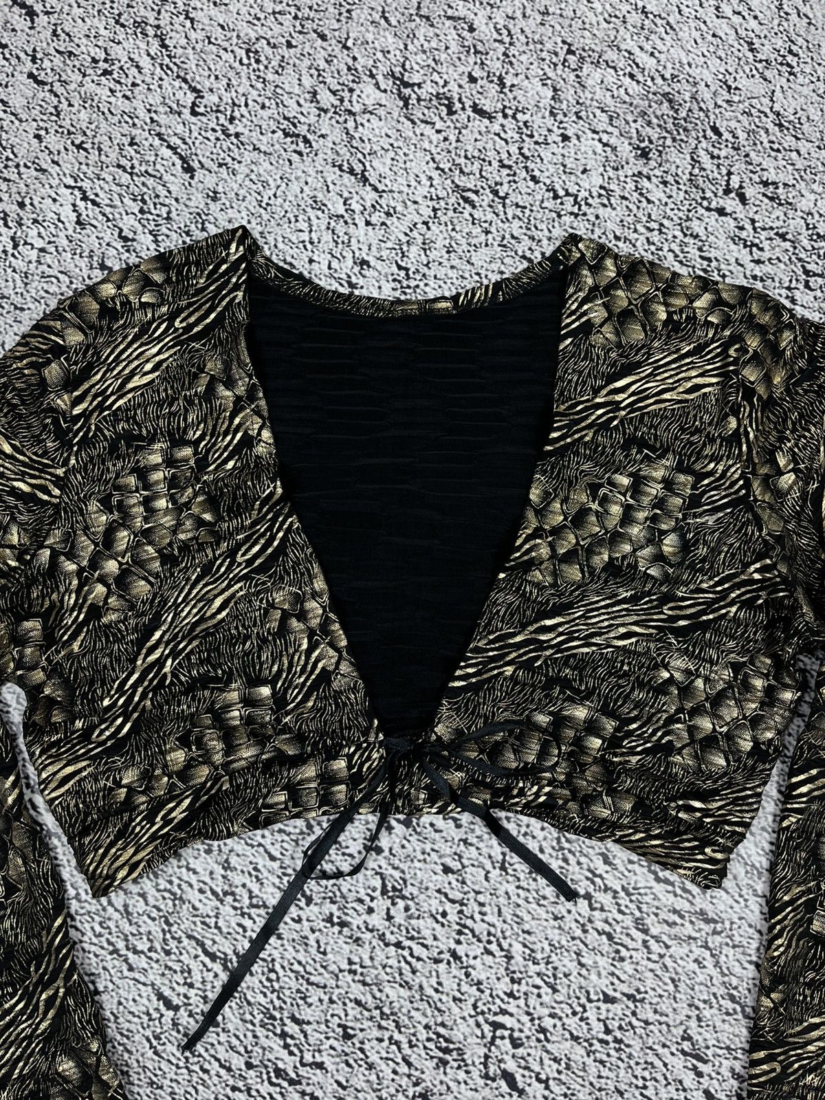 Japanese Brand Vintage Glamour Snake Leopard crop top cardigan size M Size M / US 6-8 / IT 42-44 - 4 Thumbnail
