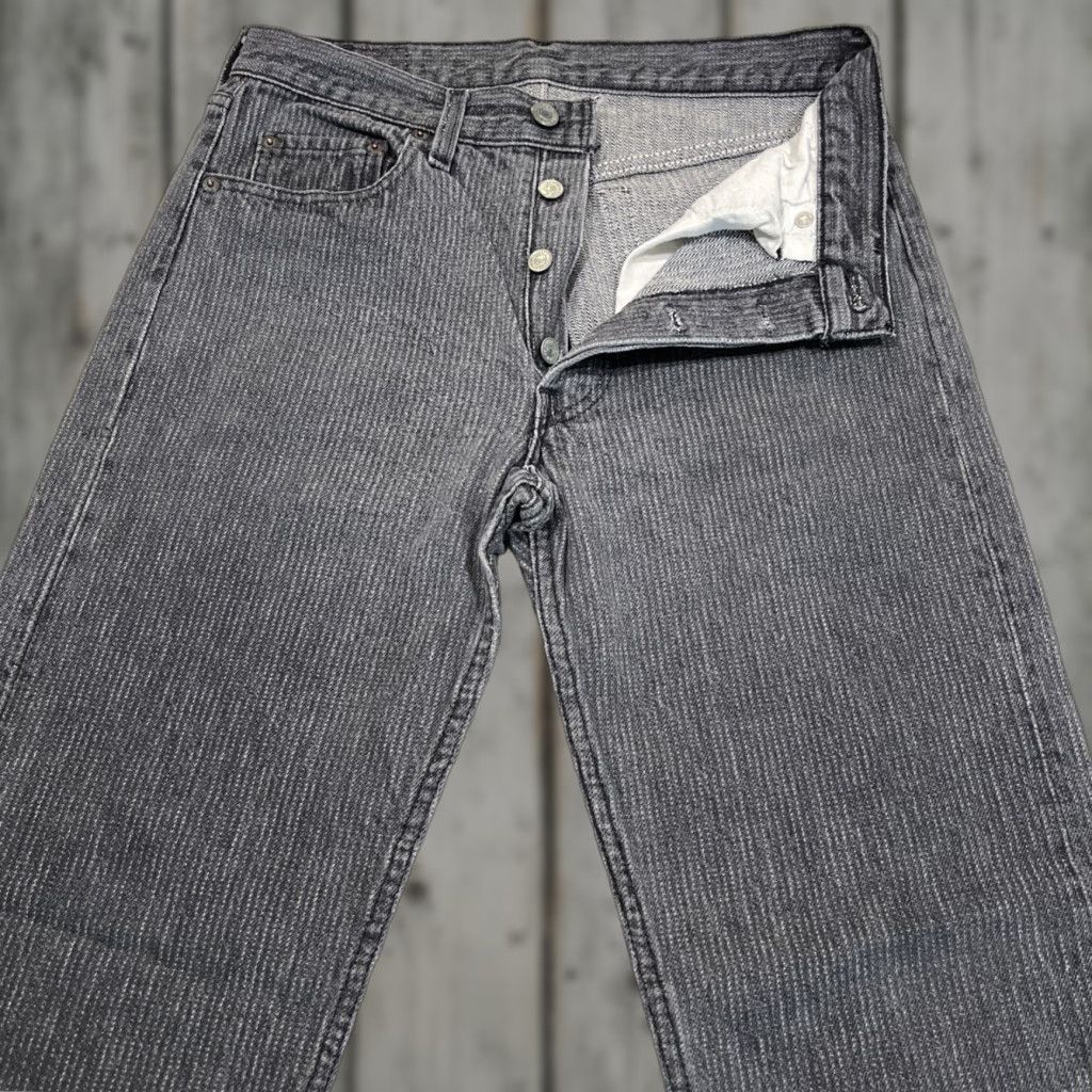 Levi's VINTAGE Levi's 501 Jeans Adult W29xL34 Black Button Fly Made USA Wabash Pinstripe 1980s Mens Size US 29 - 1 Thumbnail
