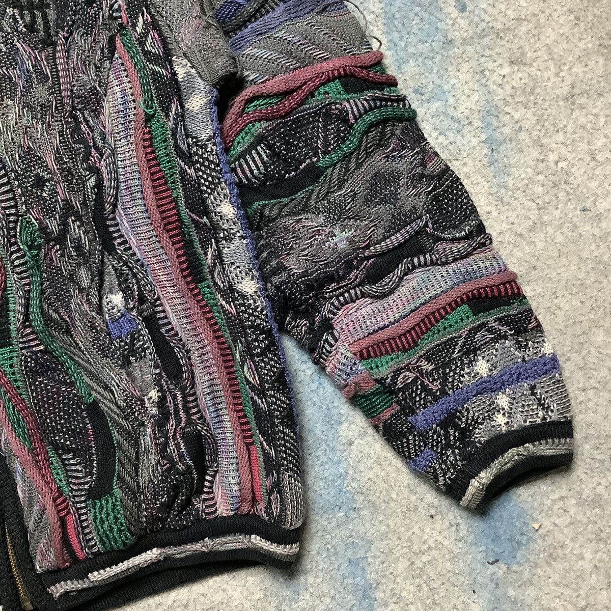 Tundra × Tundra Canada Vintage Coogi Tundra Style Knit 3D Archive Zip Sweater Size US S / EU 44-46 / 1 - 4 Thumbnail