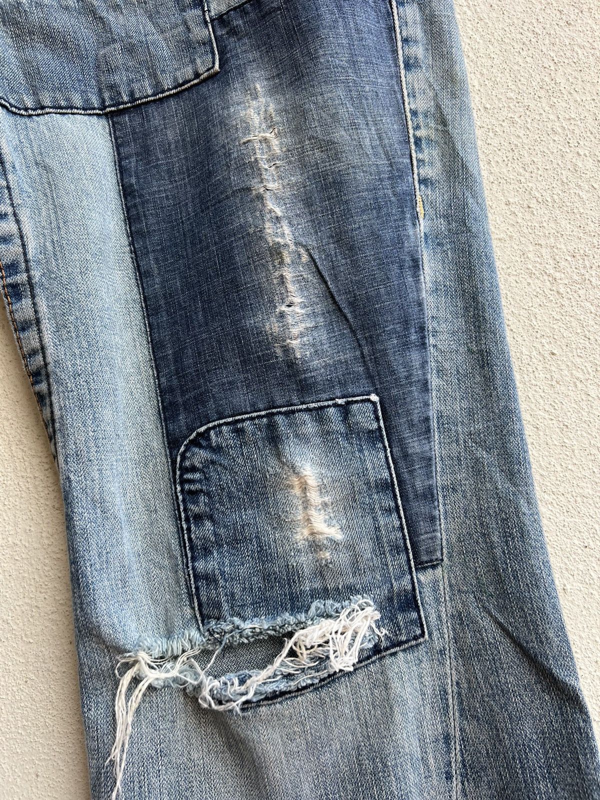 True Religion VTG 00s TR Big Rig Stone&Tint Rips Patchwork Flare Jeans Size US 34 / EU 50 - 12 Thumbnail