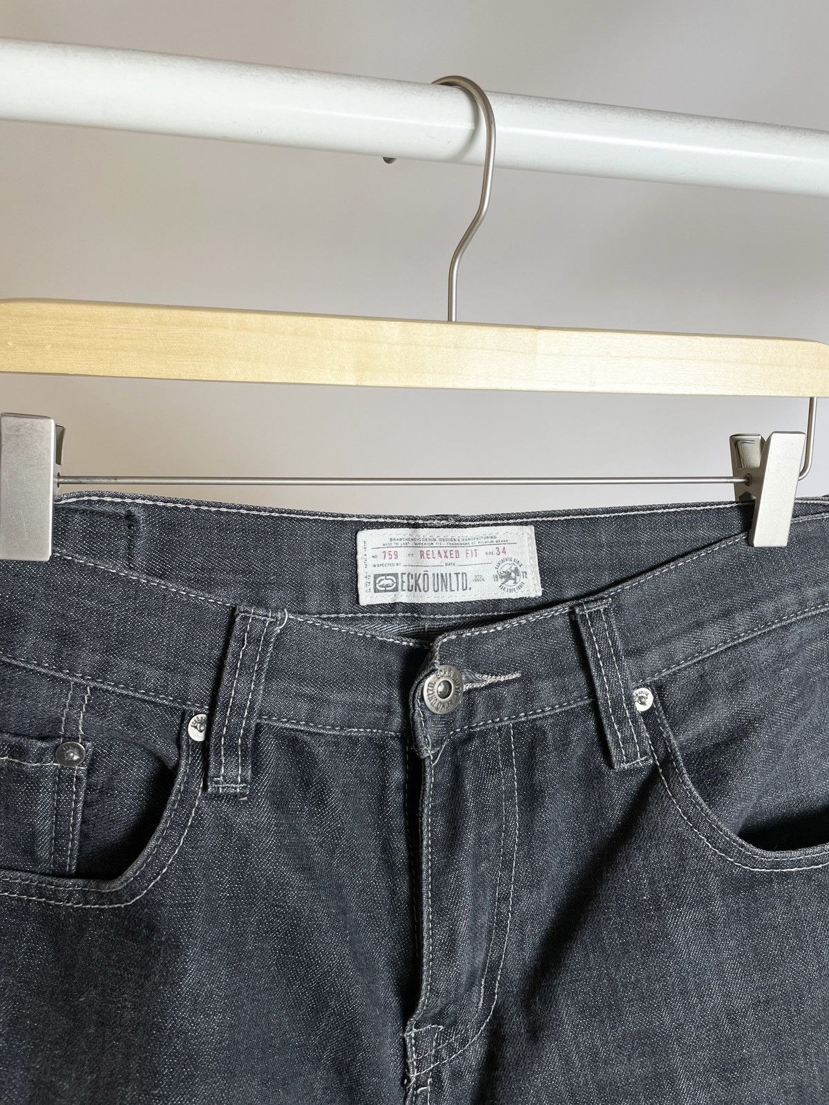 Ecko Unltd. × Fubu × JNCO RARE 🕶️ Marc Ecko Unltd black Jeans Shorts denim jorts Size US 34 / EU 50 - 4 Thumbnail