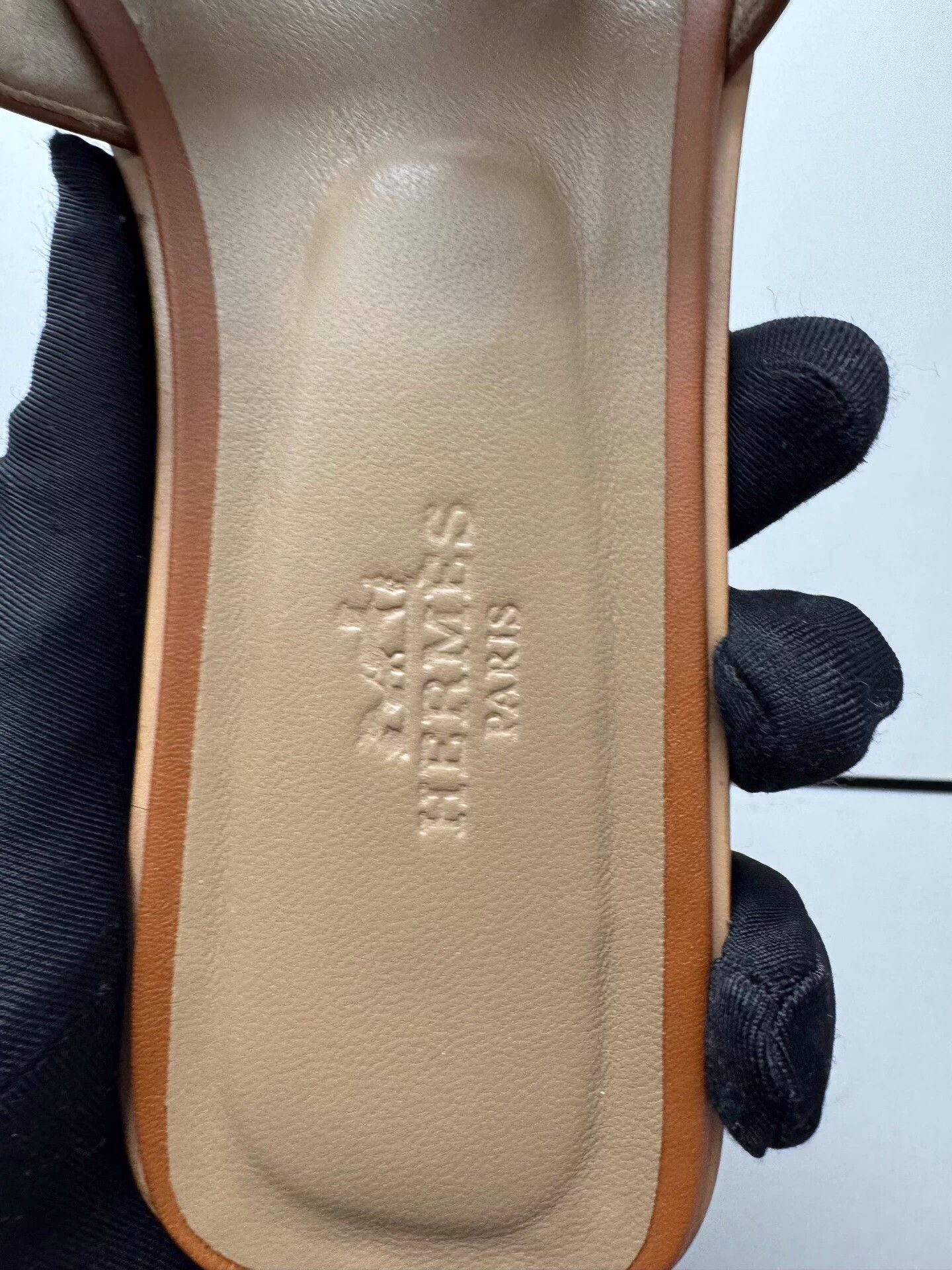 Hermes Hermes Oran Brown H Wmns Slide 37 New Authentic Size US 6 / IT 36 - 7 Thumbnail
