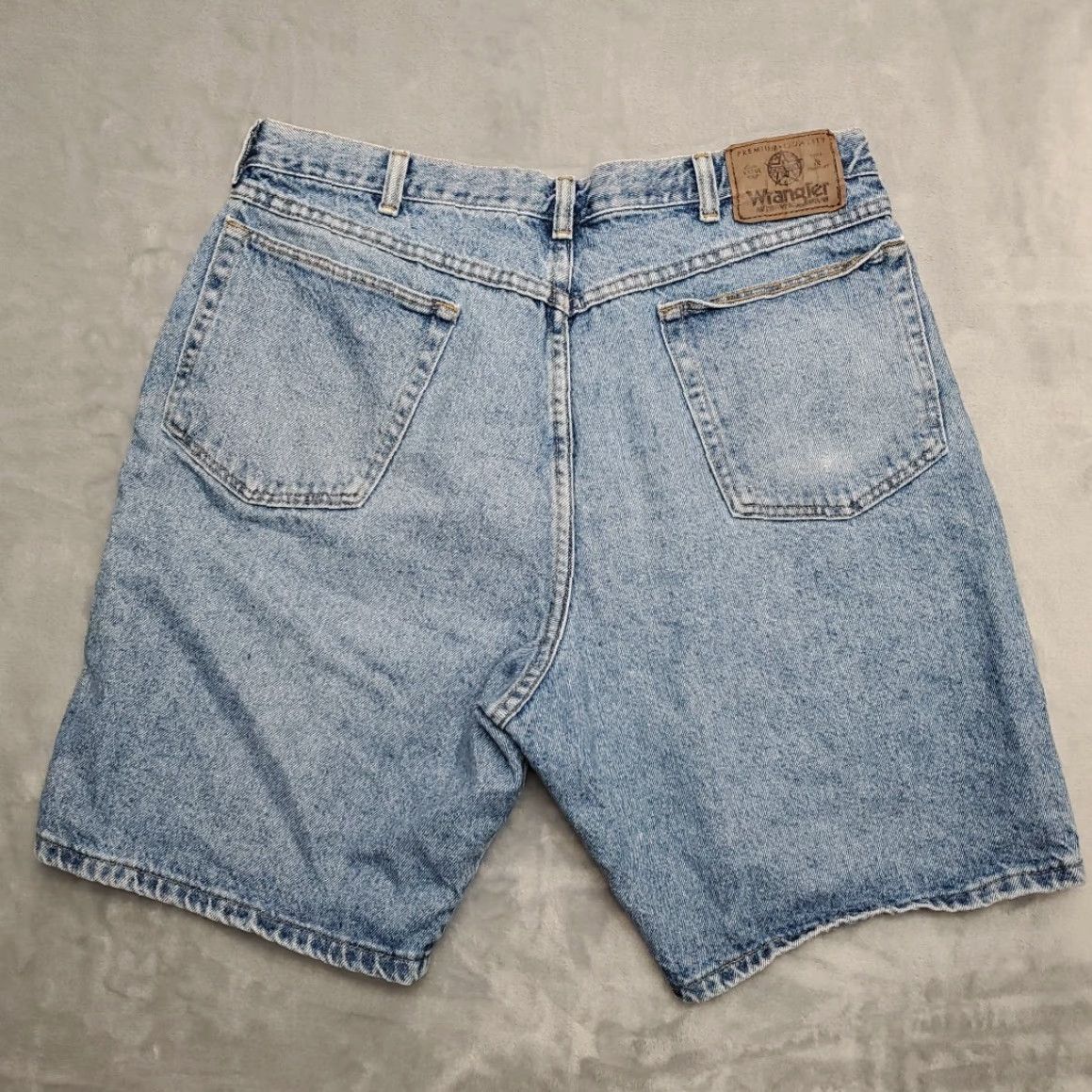 Wrangler VINTAGE Wrangler Shorts Mens 36 Blue Denim Outdoor Comfort Premium Casual Jorts Size US 36 / EU 52 - 4 Thumbnail